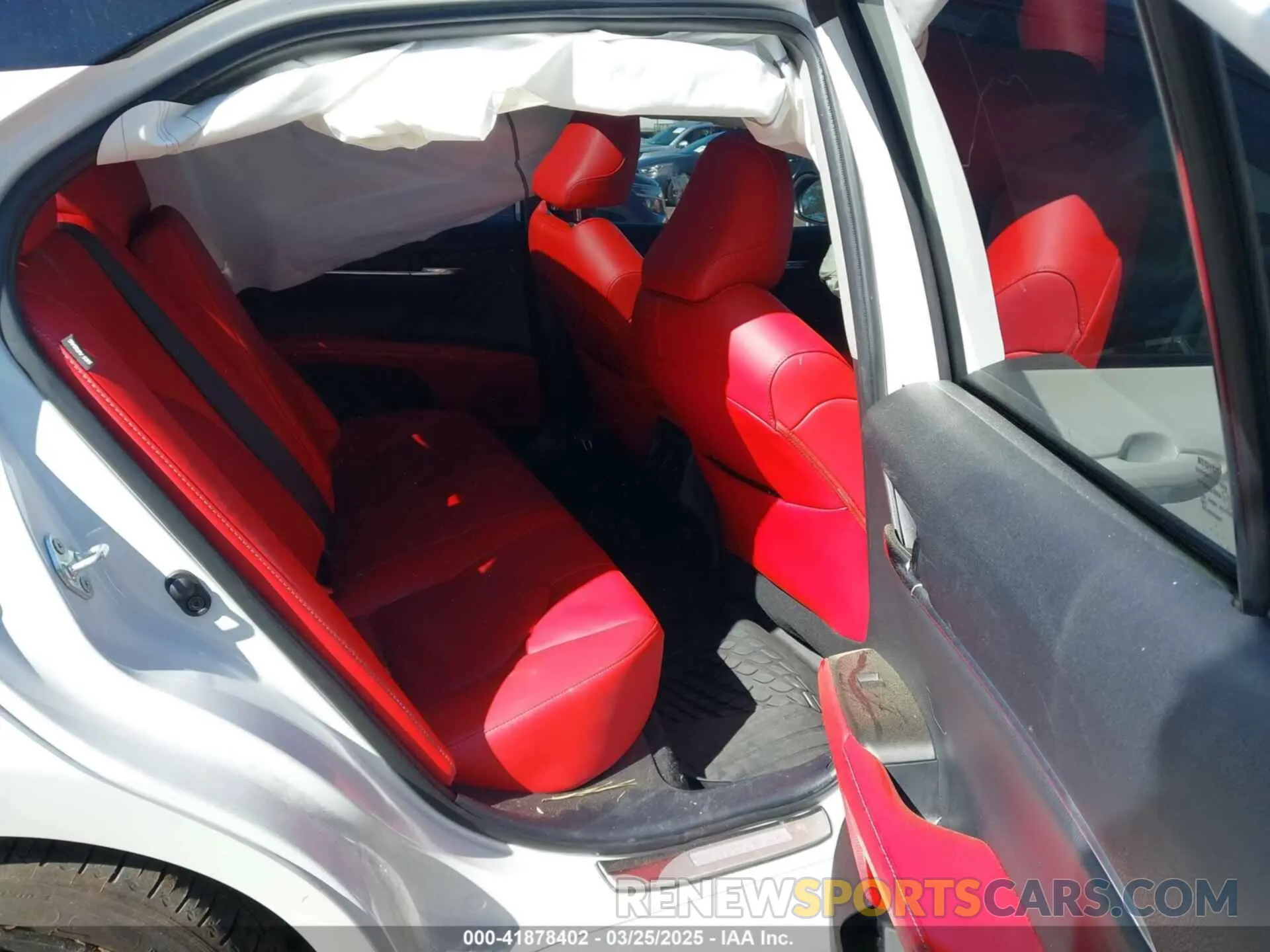 8 Фотография поврежденного автомобиля 4T1K61AK9PU078174 TOYOTA CAMRY 2023