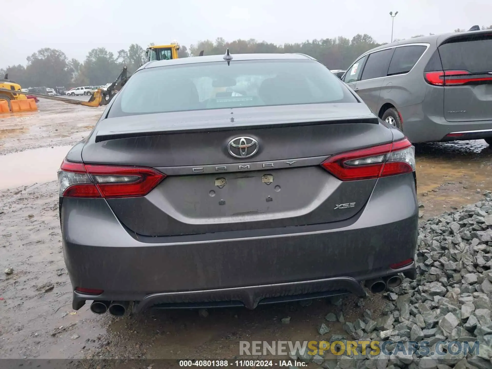 15 Photograph of a damaged car 4T1K61AK9PU782178 TOYOTA CAMRY 2023