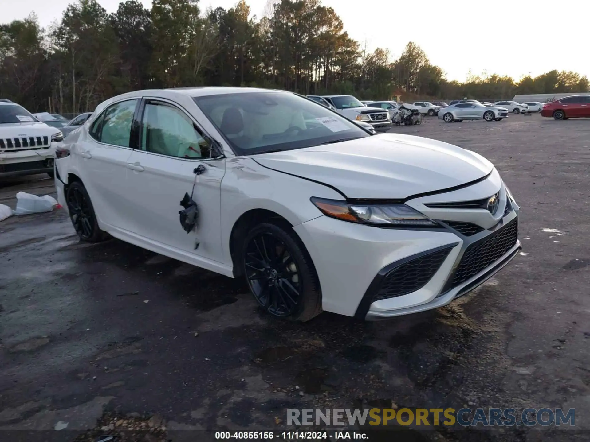 1 Photograph of a damaged car 4T1K61AKXPU165517 TOYOTA CAMRY 2023
