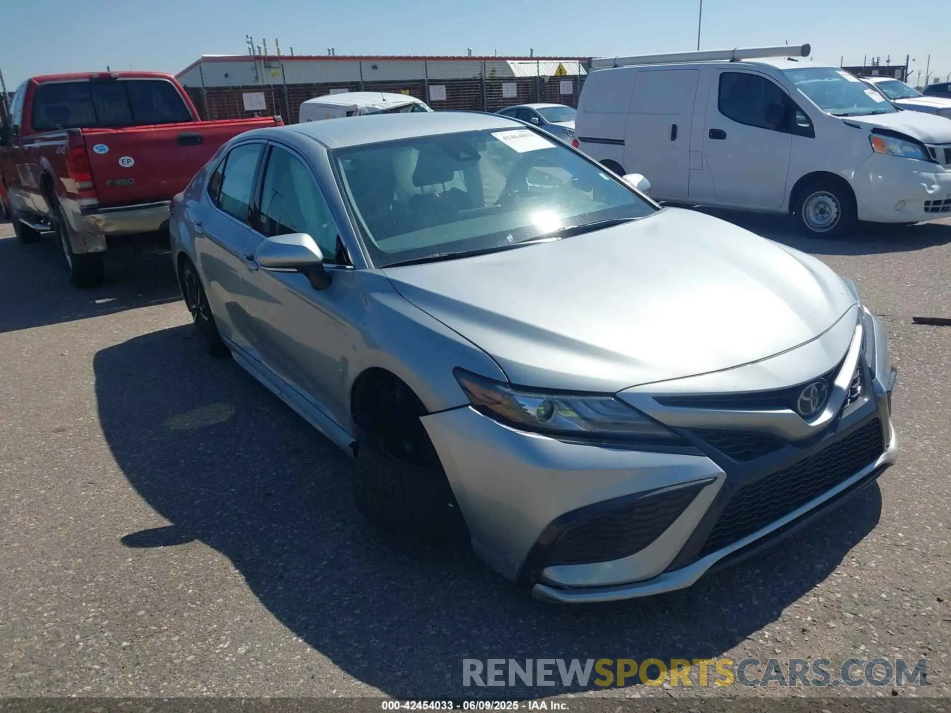 1 Photograph of a damaged car 4T1K61AKXPU174413 TOYOTA CAMRY 2023