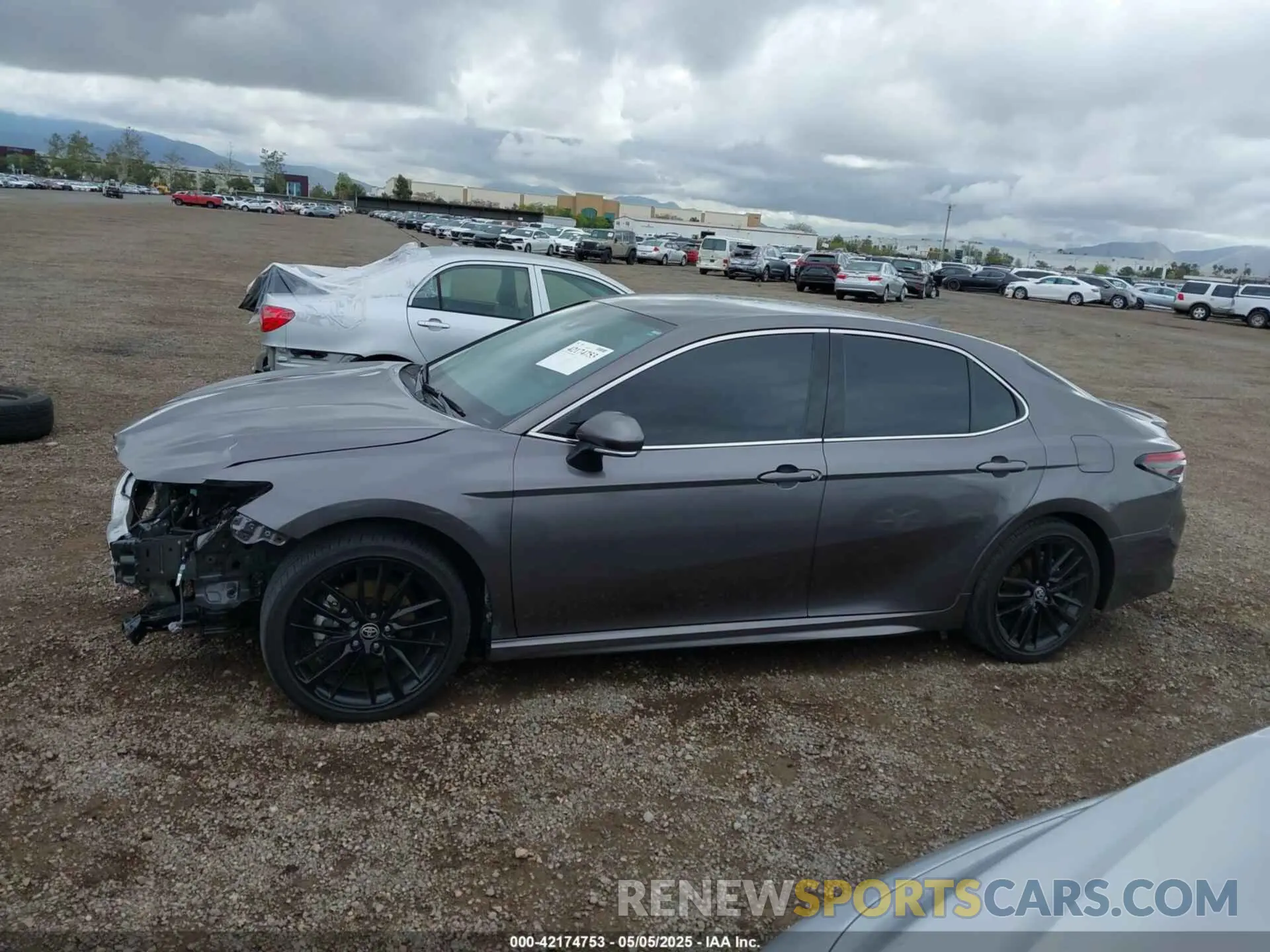 15 Photograph of a damaged car 4T1K61AKXPU791214 TOYOTA CAMRY 2023