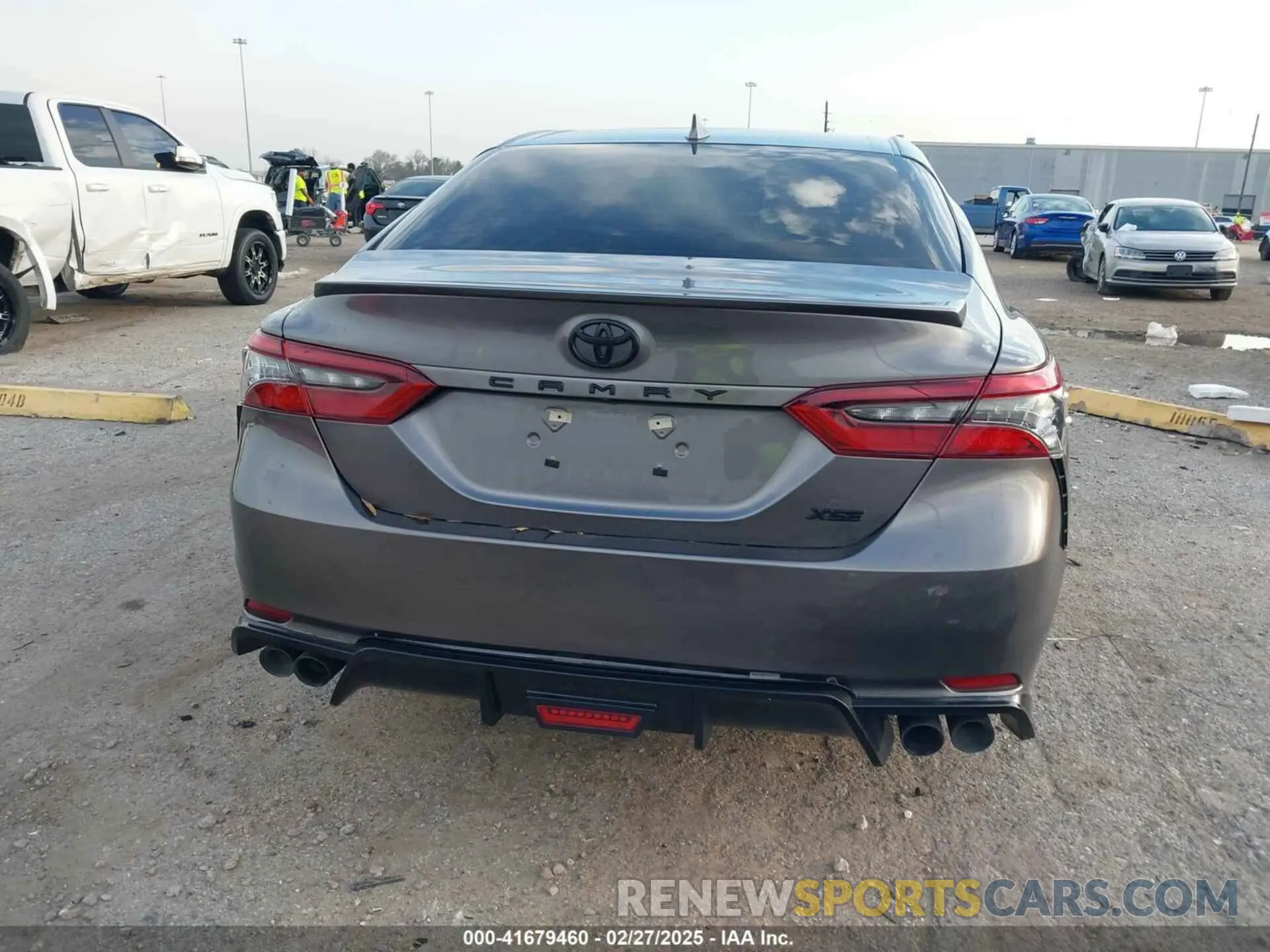 17 Фотография поврежденного автомобиля 4T1K61AKXPU826902 TOYOTA CAMRY 2023