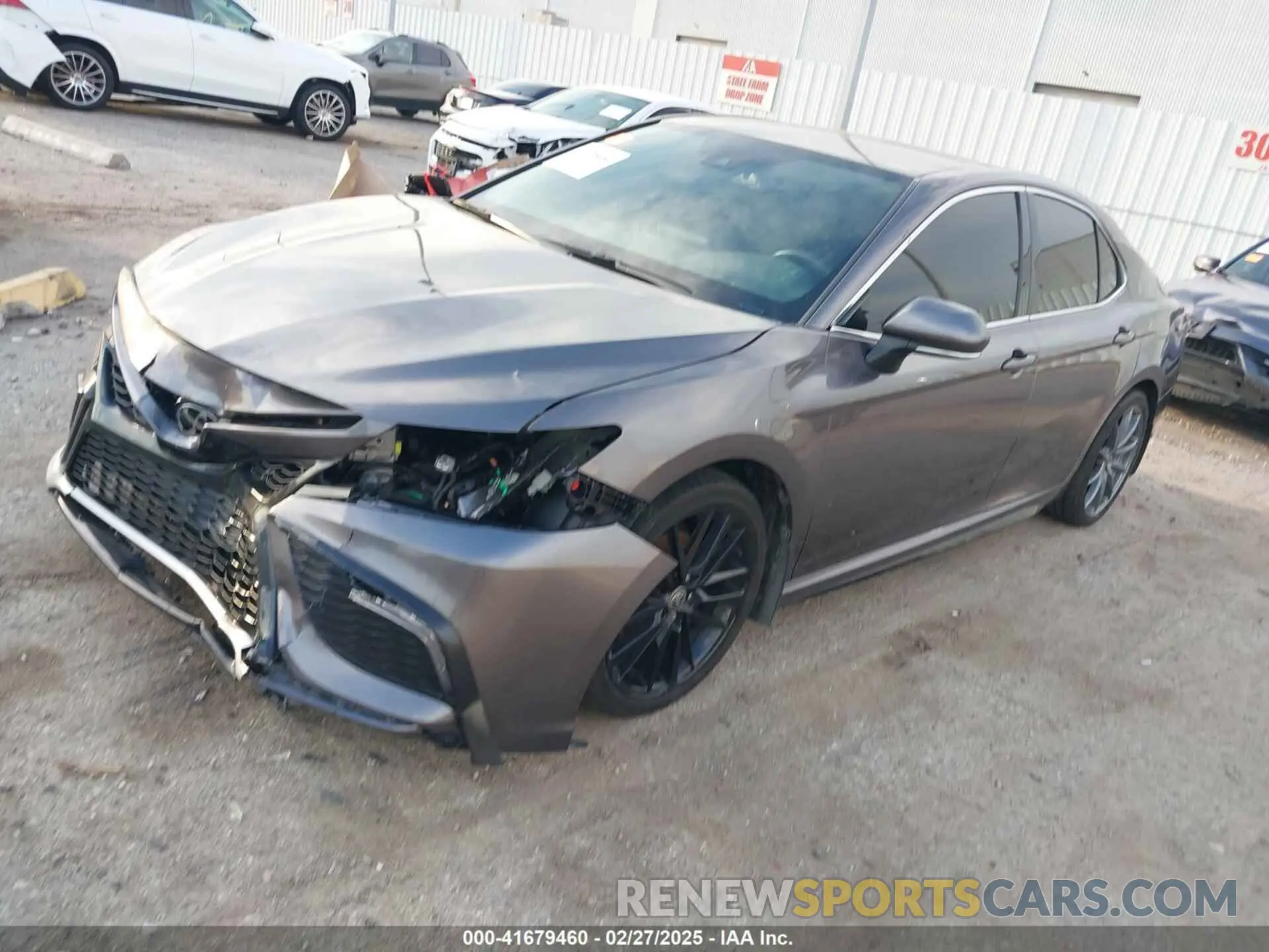 2 Фотография поврежденного автомобиля 4T1K61AKXPU826902 TOYOTA CAMRY 2023