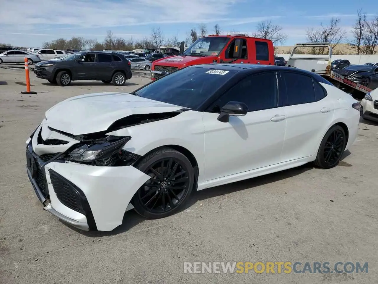 1 Фотография поврежденного автомобиля 4T1K61BK3PU105299 TOYOTA CAMRY 2023