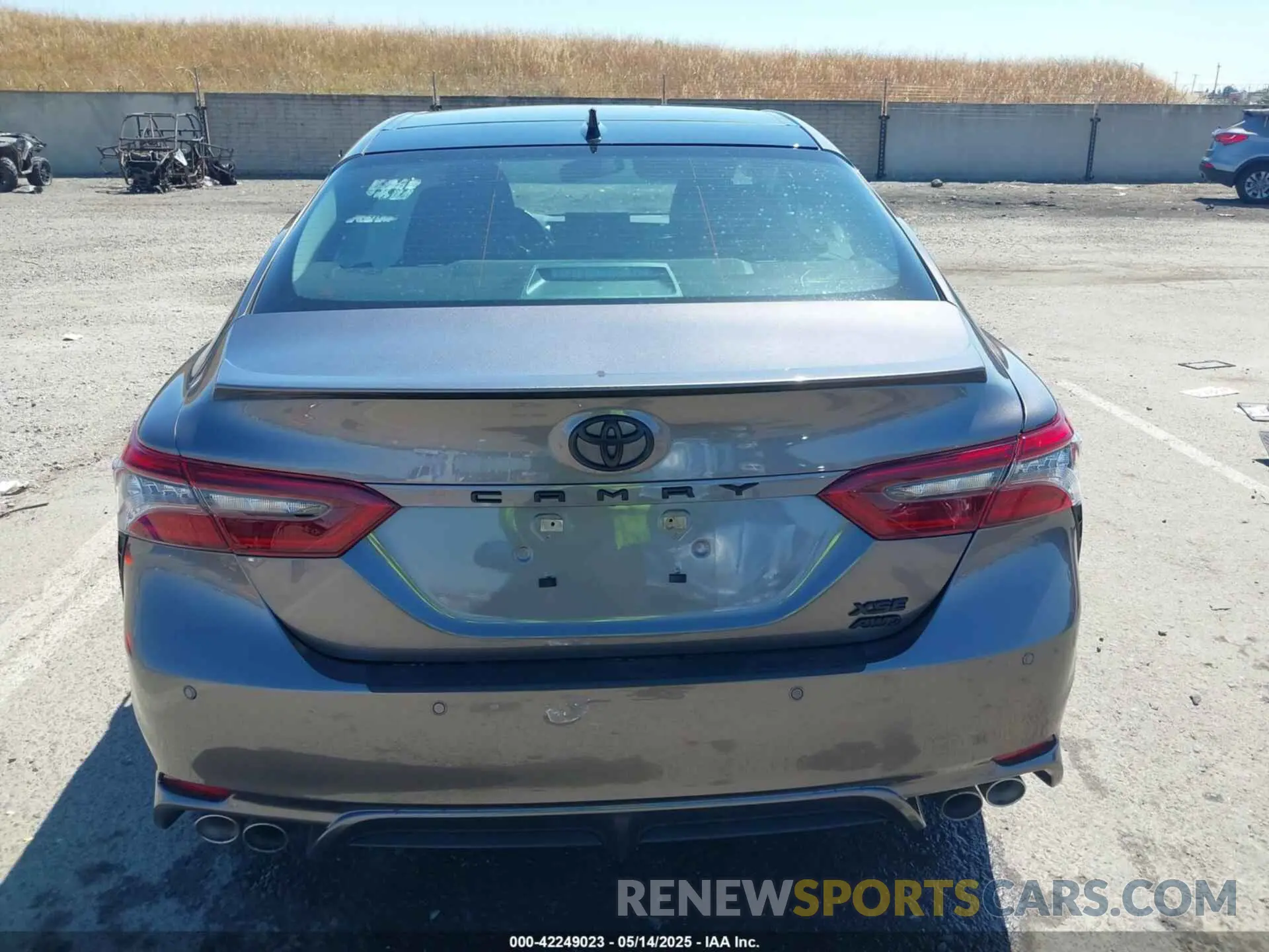 15 Photograph of a damaged car 4T1K61BK7PU099474 TOYOTA CAMRY 2023