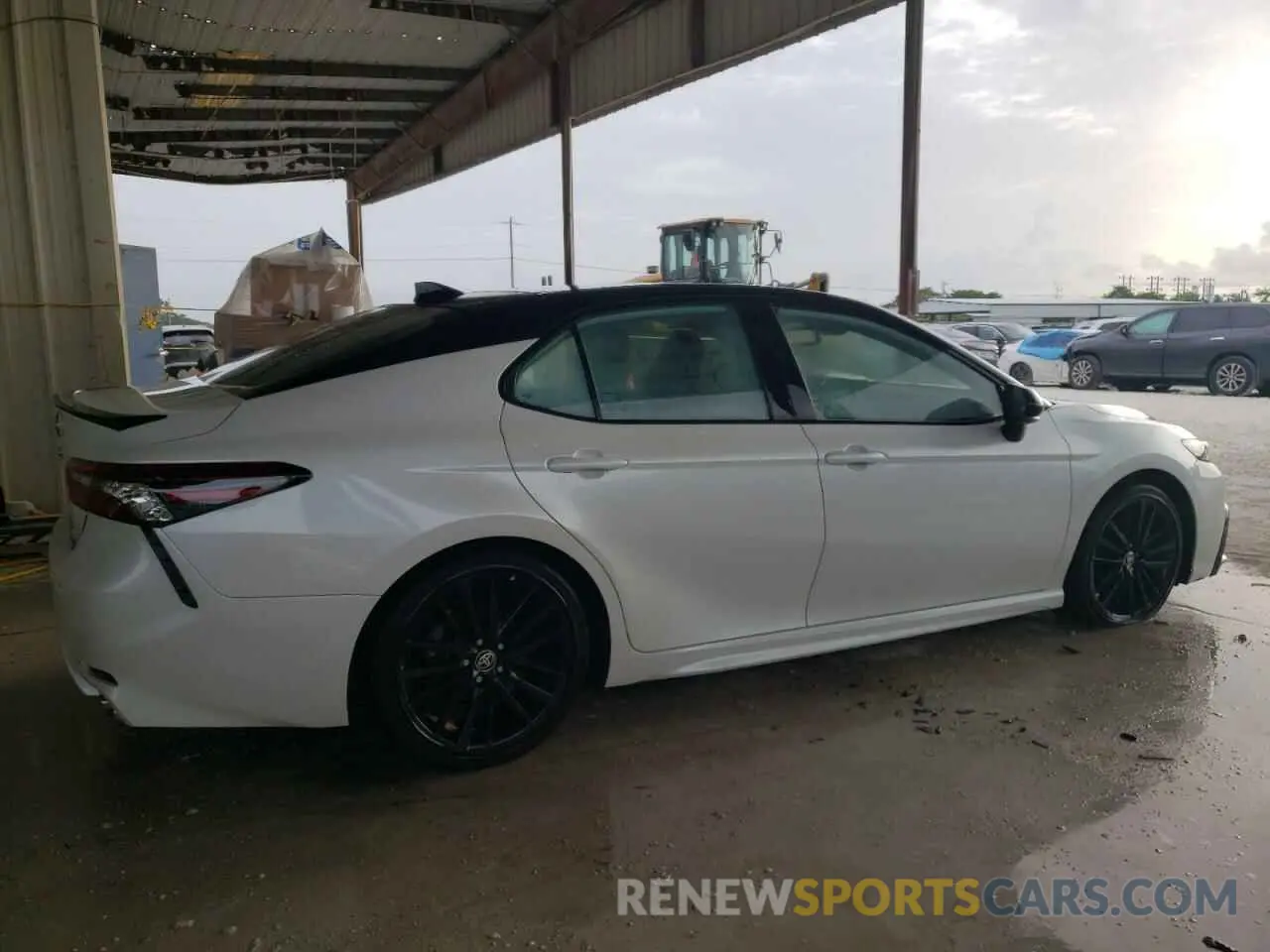 3 Photograph of a damaged car 4T1K61BKXPU084970 TOYOTA CAMRY 2023