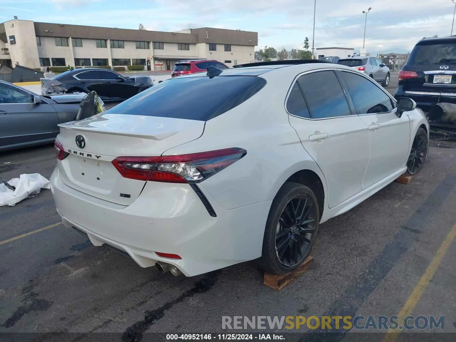 4 Фотография поврежденного автомобиля 4T1KZ1AK0PU076336 TOYOTA CAMRY 2023