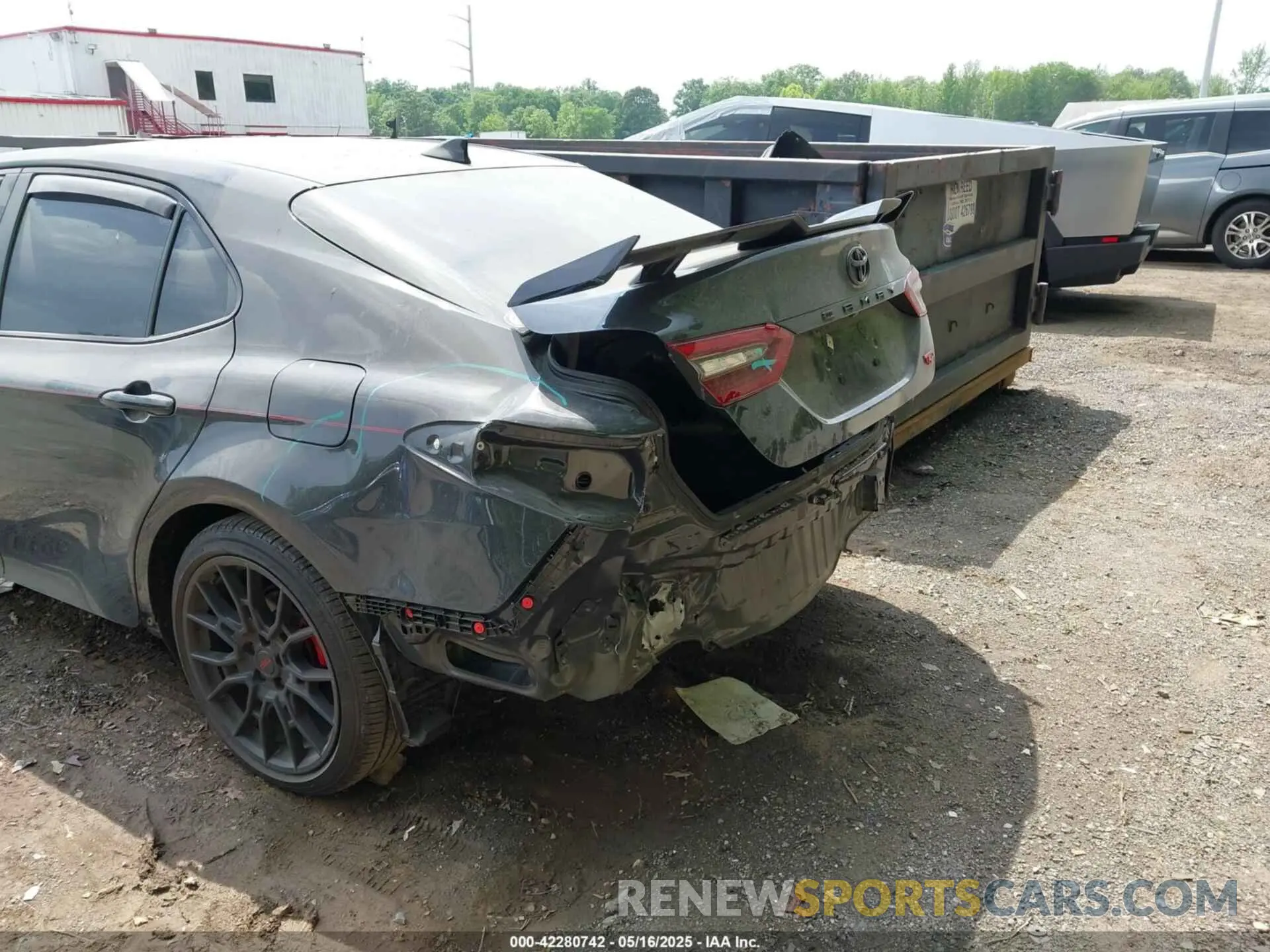 6 Фотография поврежденного автомобиля 4T1KZ1AK0PU085456 TOYOTA CAMRY 2023
