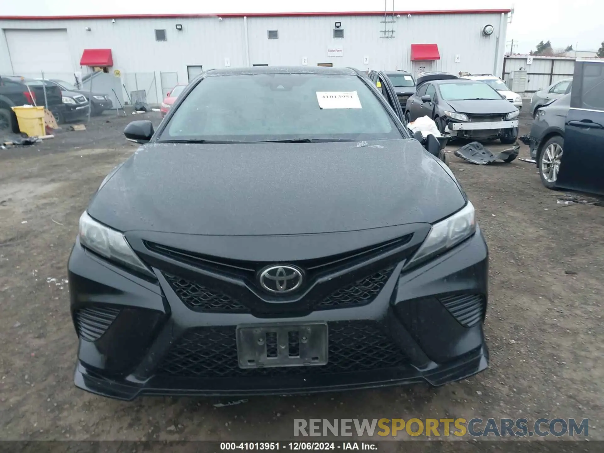 12 Photograph of a damaged car 4T1KZ1AK7PU072543 TOYOTA CAMRY 2023