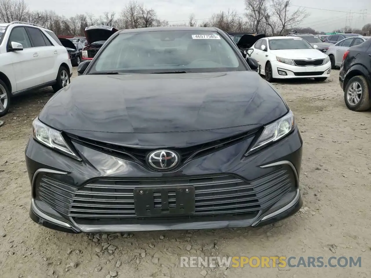 5 Photograph of a damaged car 4T1R11AK3PU789611 TOYOTA CAMRY 2023
