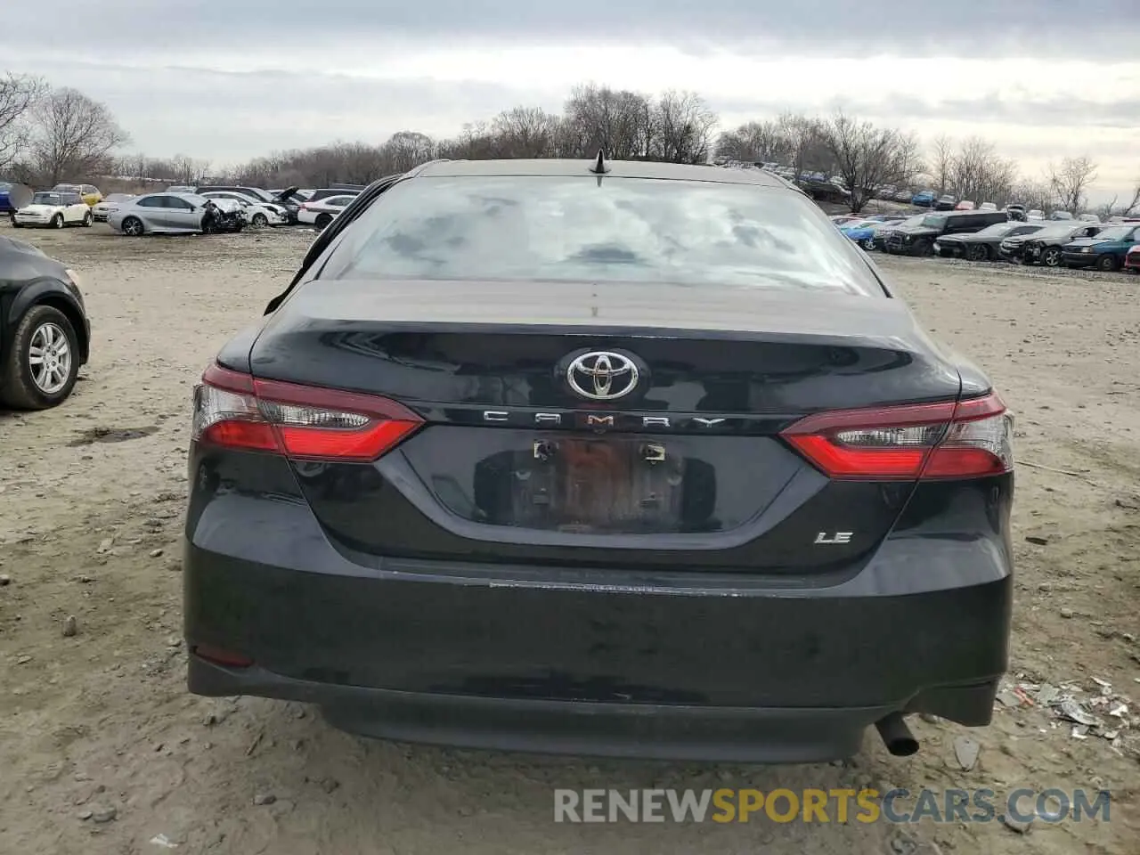 6 Photograph of a damaged car 4T1R11AK3PU789611 TOYOTA CAMRY 2023