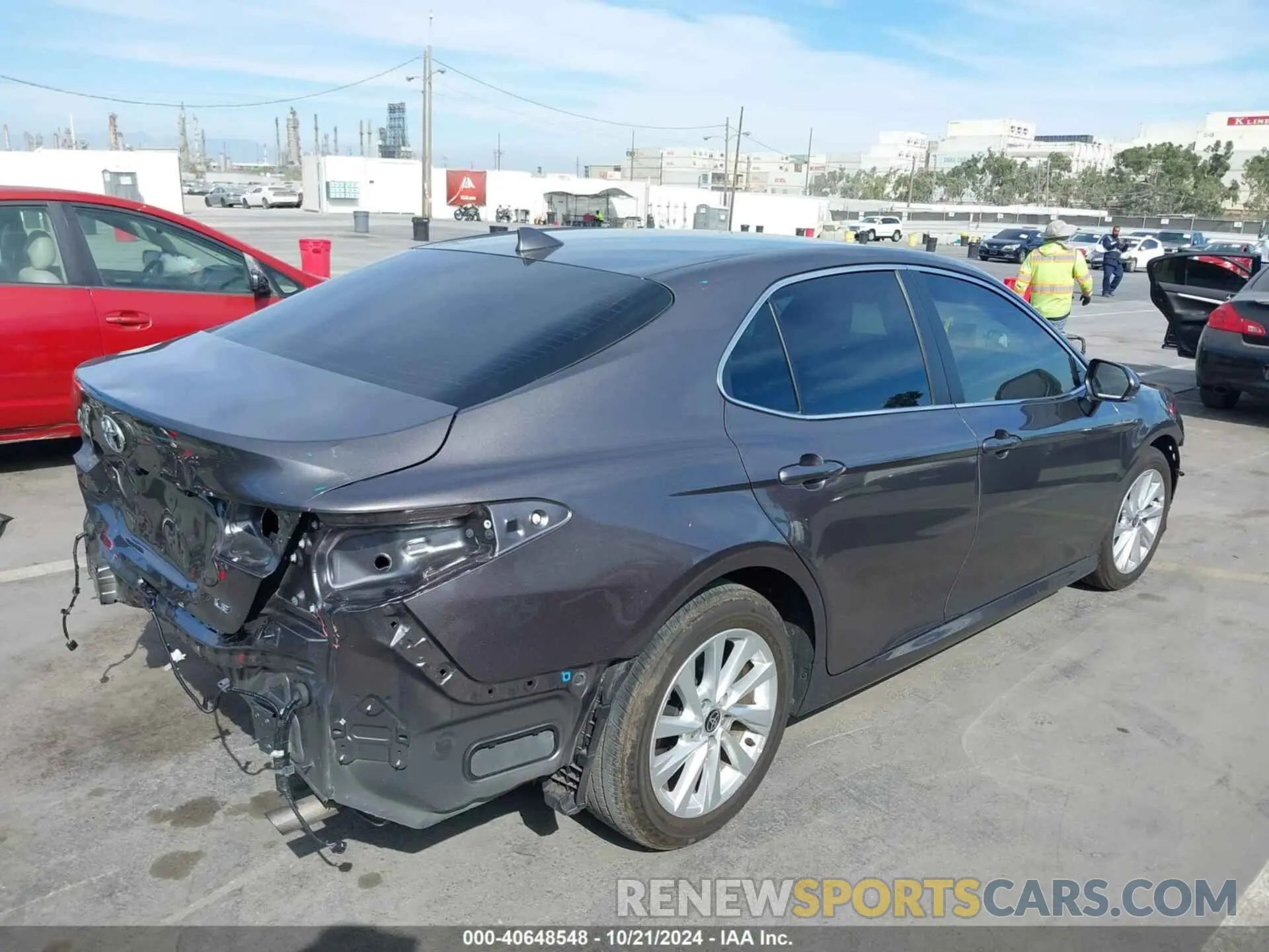 4 Photograph of a damaged car 4T1R11AK4PU784420 TOYOTA CAMRY 2023