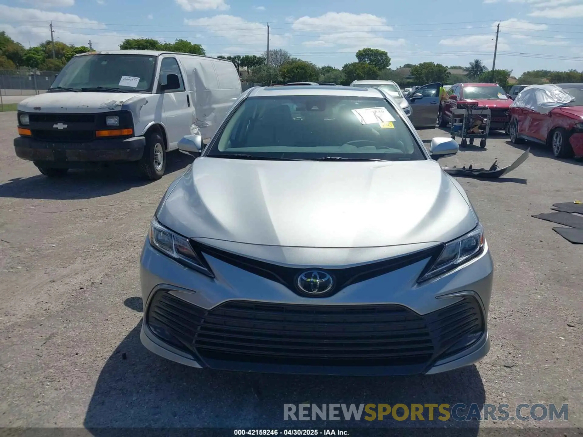 12 Фотография поврежденного автомобиля 4T1R11AK5PU139730 TOYOTA CAMRY 2023