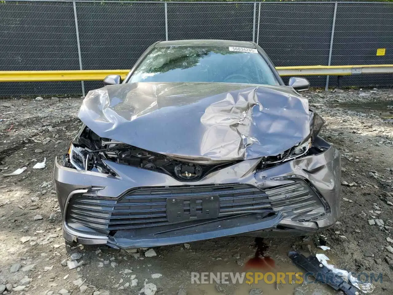 5 Photograph of a damaged car 4T1R11AK6PU129675 TOYOTA CAMRY 2023