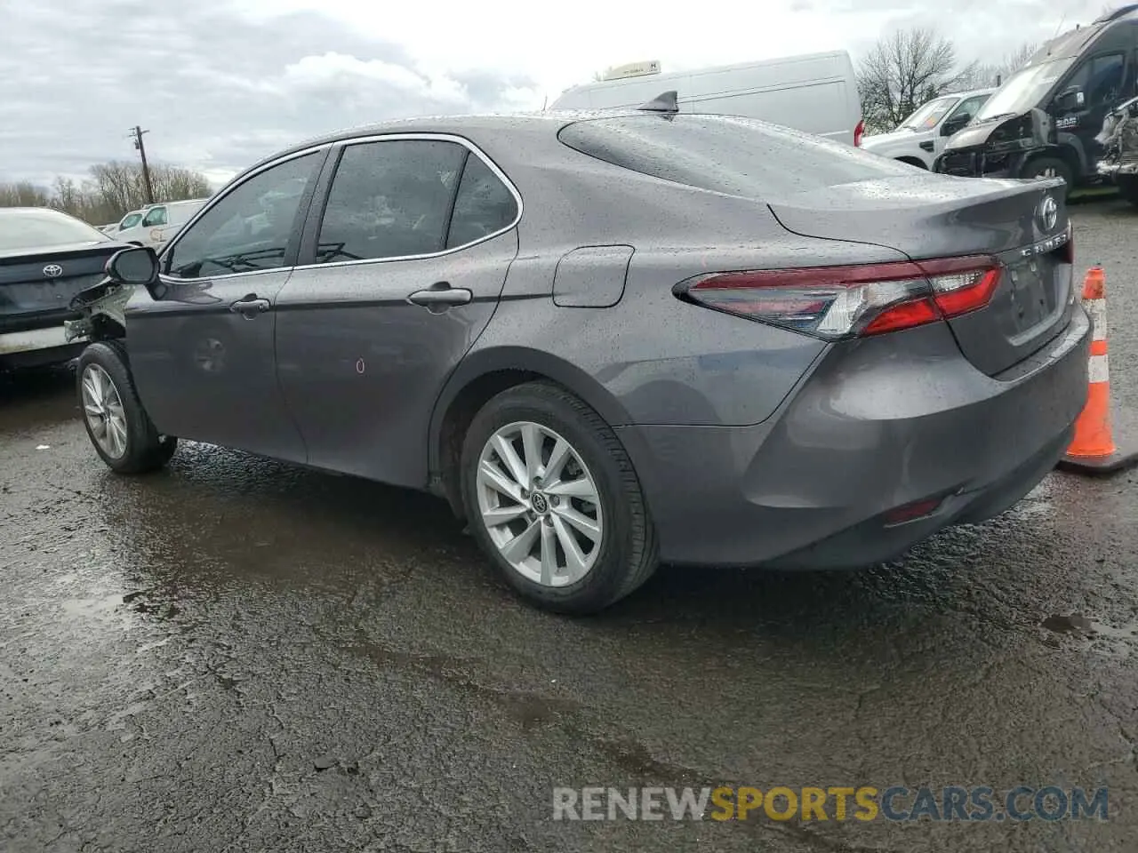 2 Photograph of a damaged car 4T1R11AK6PU752522 TOYOTA CAMRY 2023