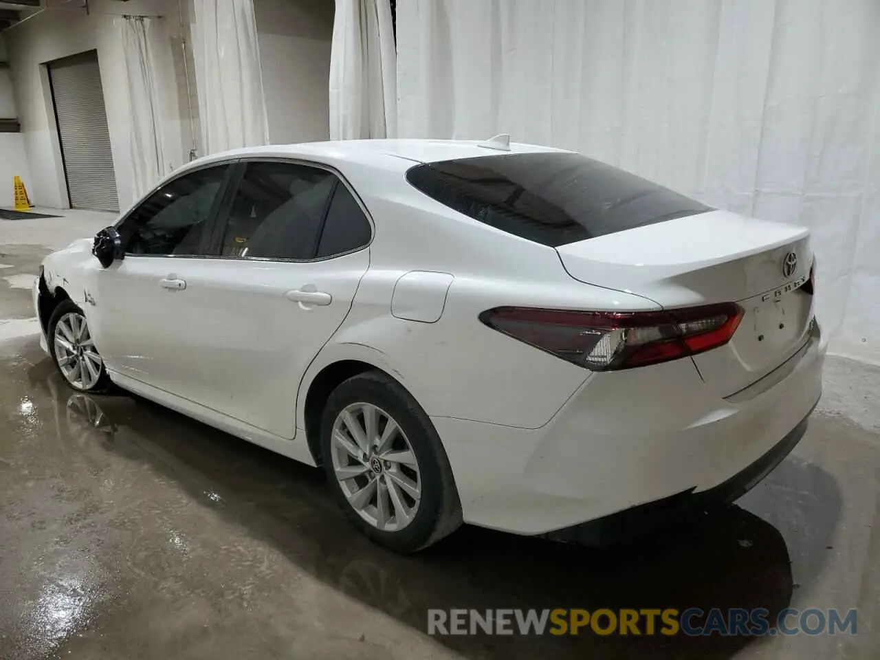 2 Фотография поврежденного автомобиля 4T1R11BK6PU078029 TOYOTA CAMRY 2023