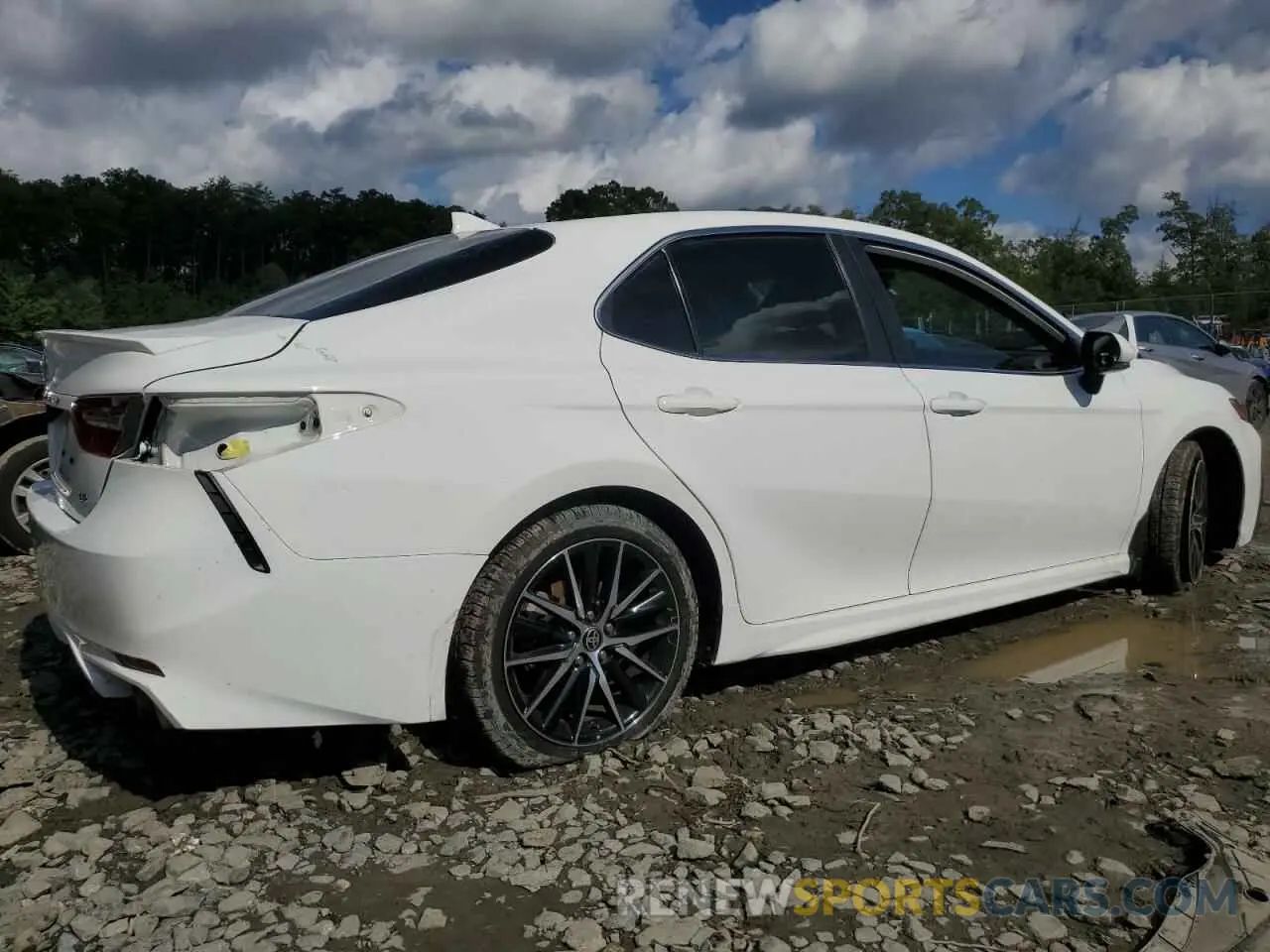 3 Photograph of a damaged car 4T1S11AK1PU131190 TOYOTA CAMRY 2023