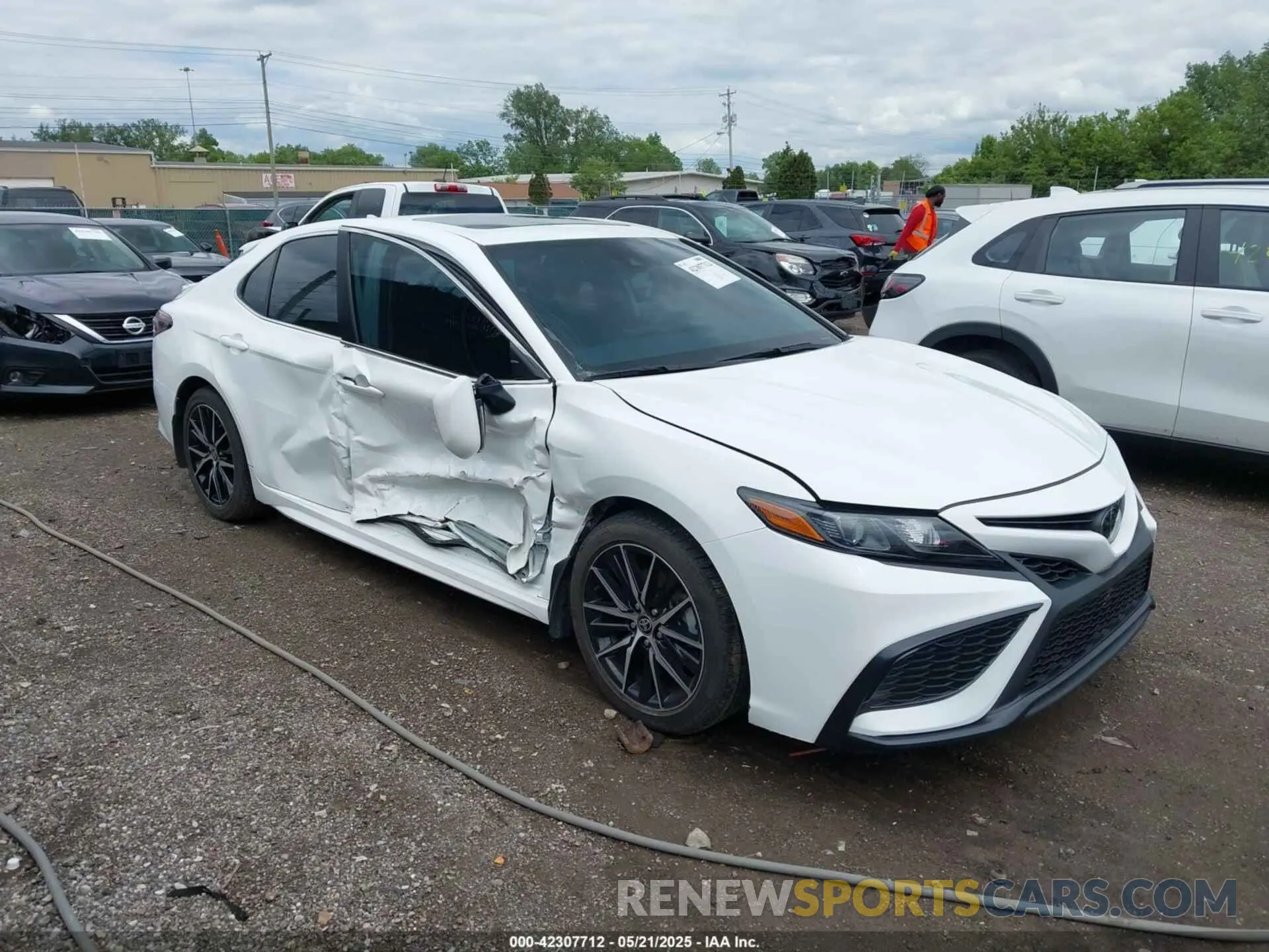 1 Photograph of a damaged car 4T1S11AK8PU110725 TOYOTA CAMRY 2023