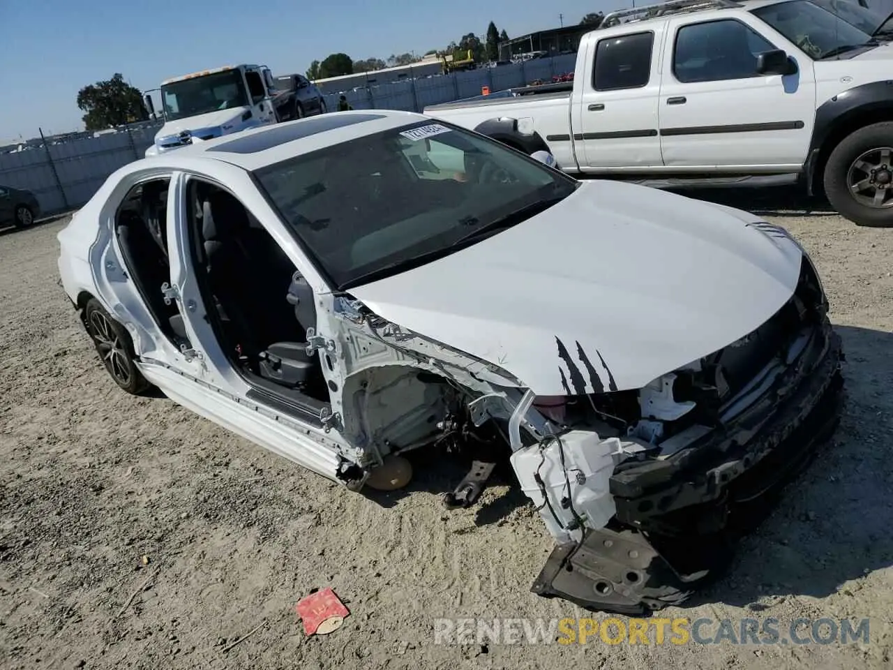 4 Photograph of a damaged car 4T1S11AK8PU825648 TOYOTA CAMRY 2023
