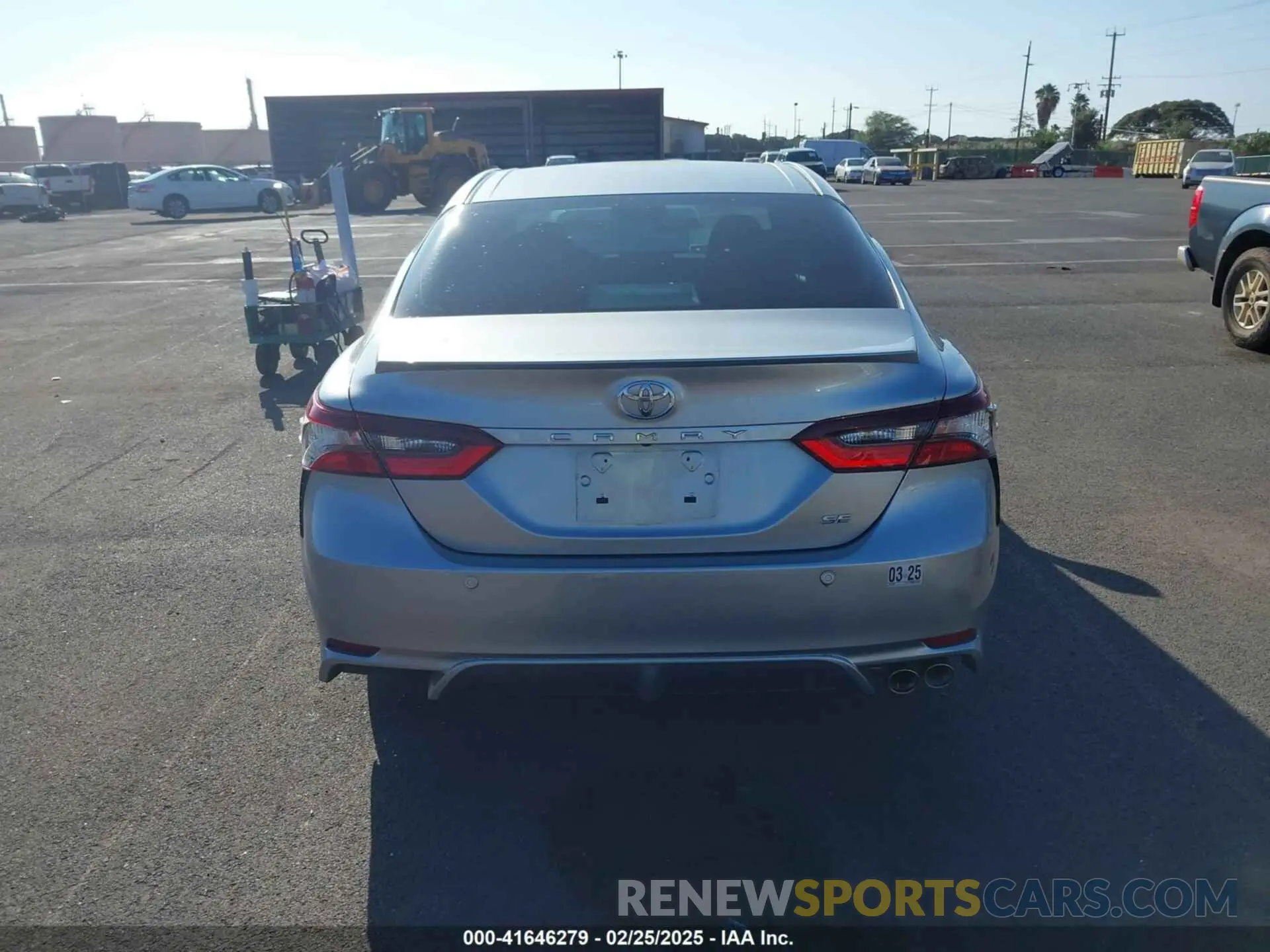 17 Photograph of a damaged car 4T1T11AK0PU787398 TOYOTA CAMRY 2023