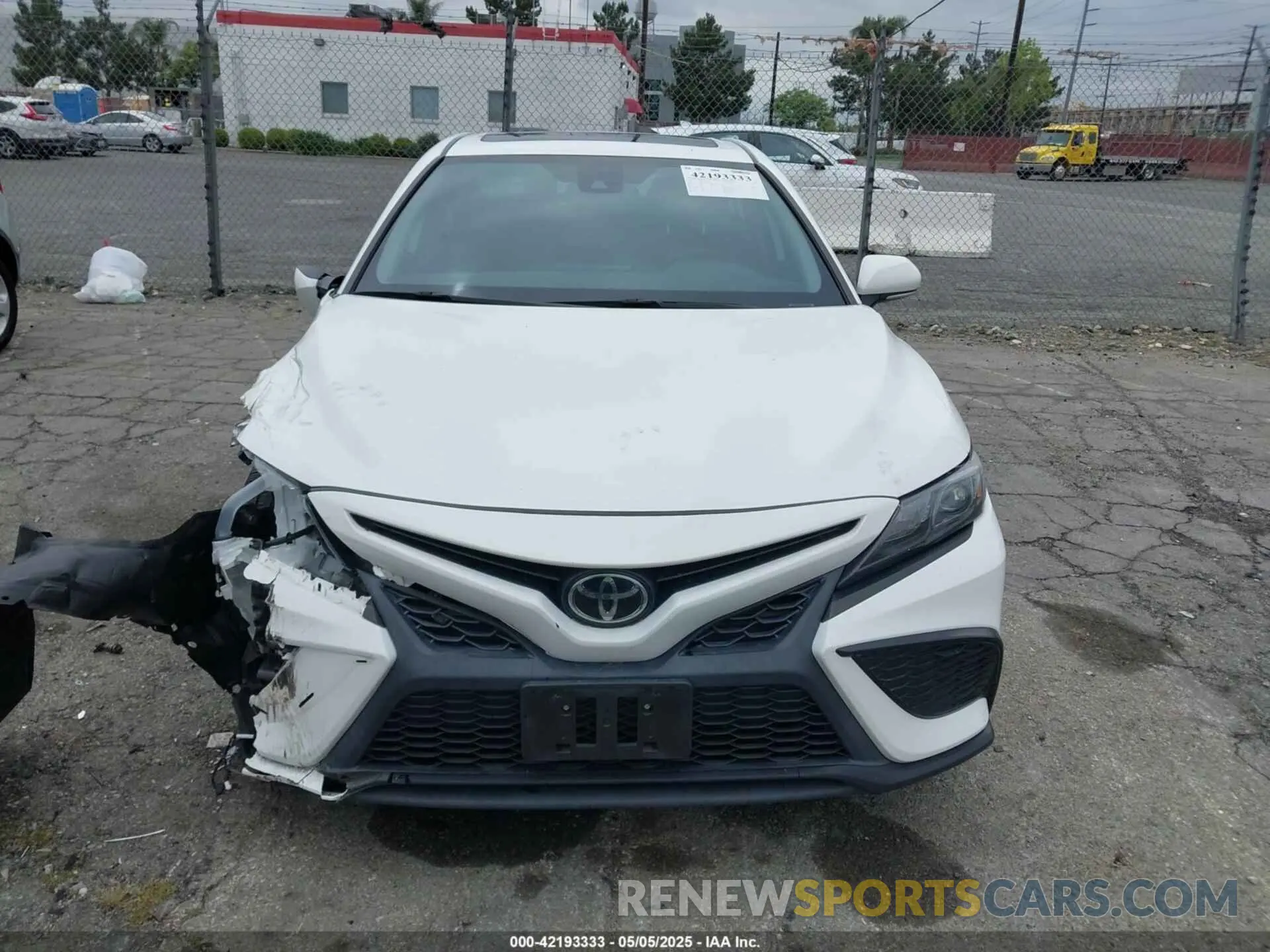 12 Фотография поврежденного автомобиля 4T1T11AK0PU829763 TOYOTA CAMRY 2023