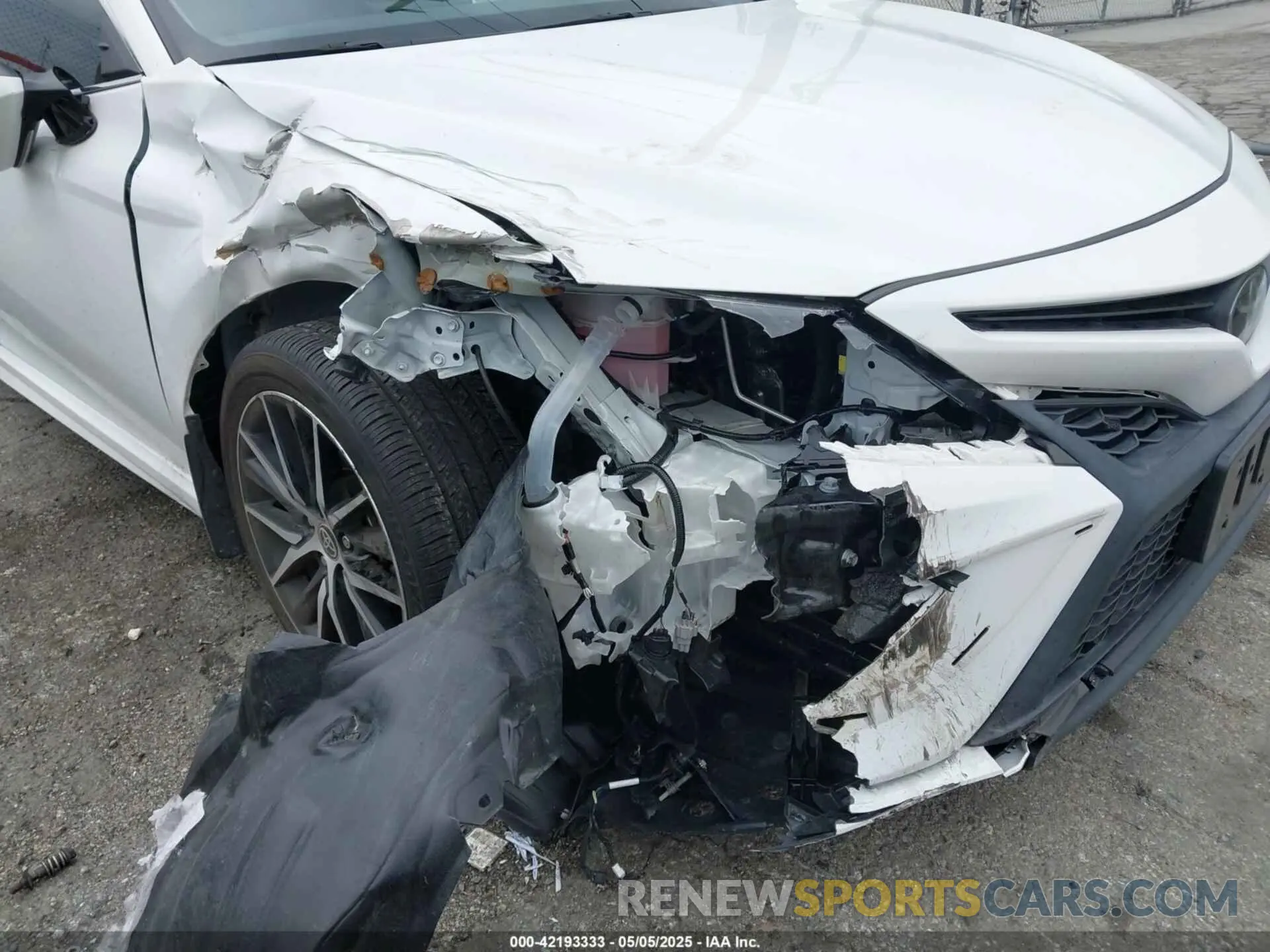 6 Фотография поврежденного автомобиля 4T1T11AK0PU829763 TOYOTA CAMRY 2023