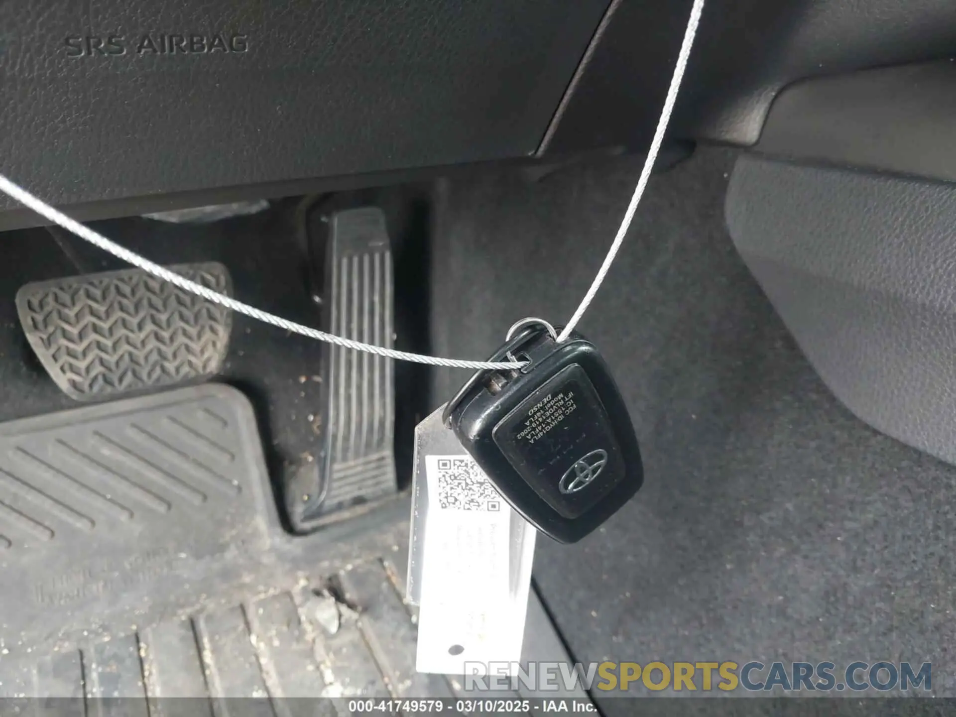 11 Фотография поврежденного автомобиля 4T1T11AK1PU087518 TOYOTA CAMRY 2023