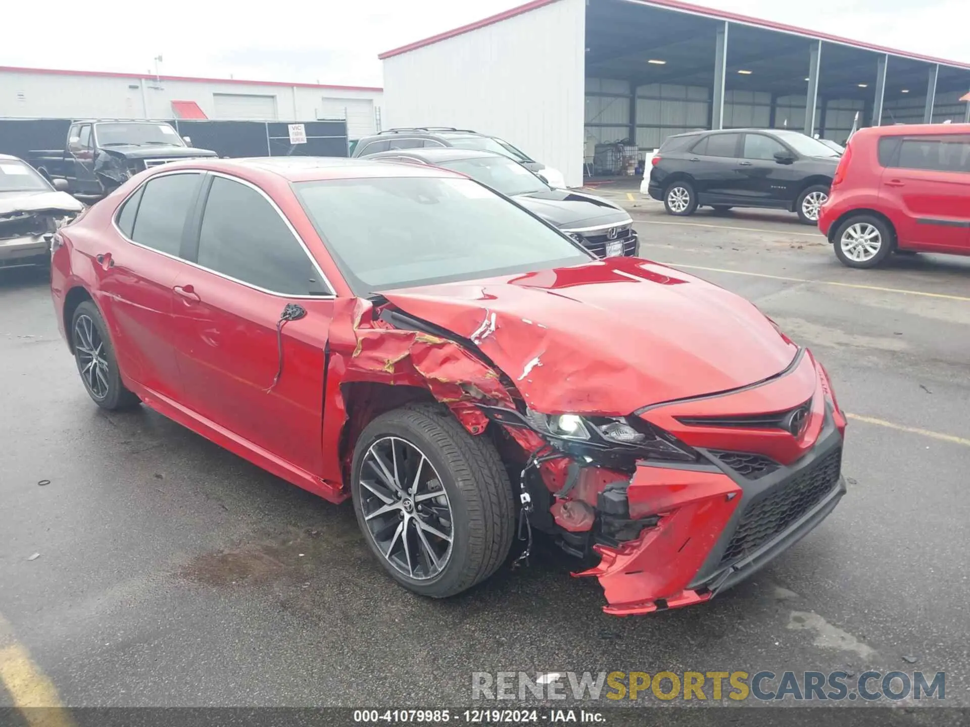 6 Photograph of a damaged car 4T1T11AK1PU186744 TOYOTA CAMRY 2023