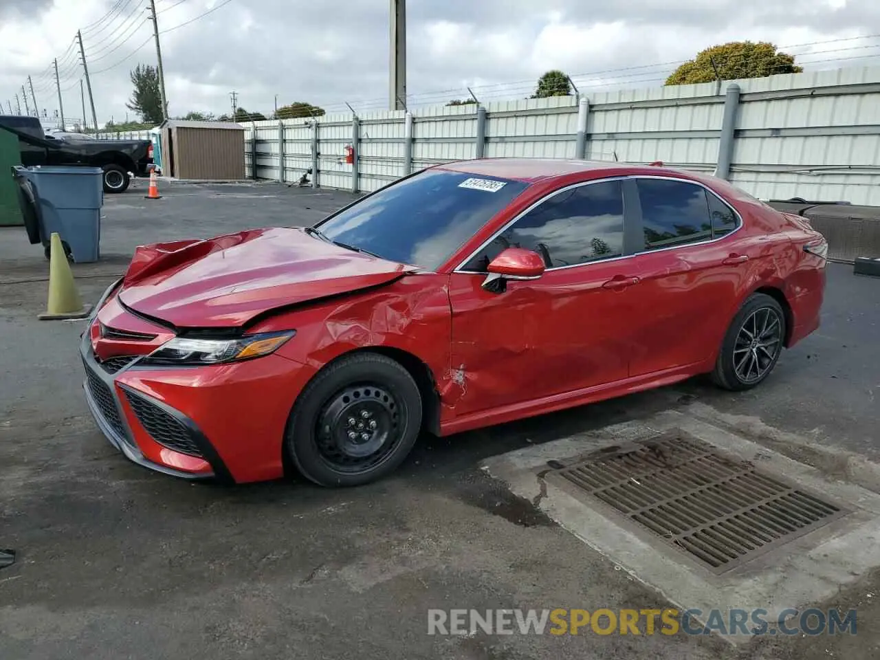 1 Фотография поврежденного автомобиля 4T1T11AK2PU127539 TOYOTA CAMRY 2023