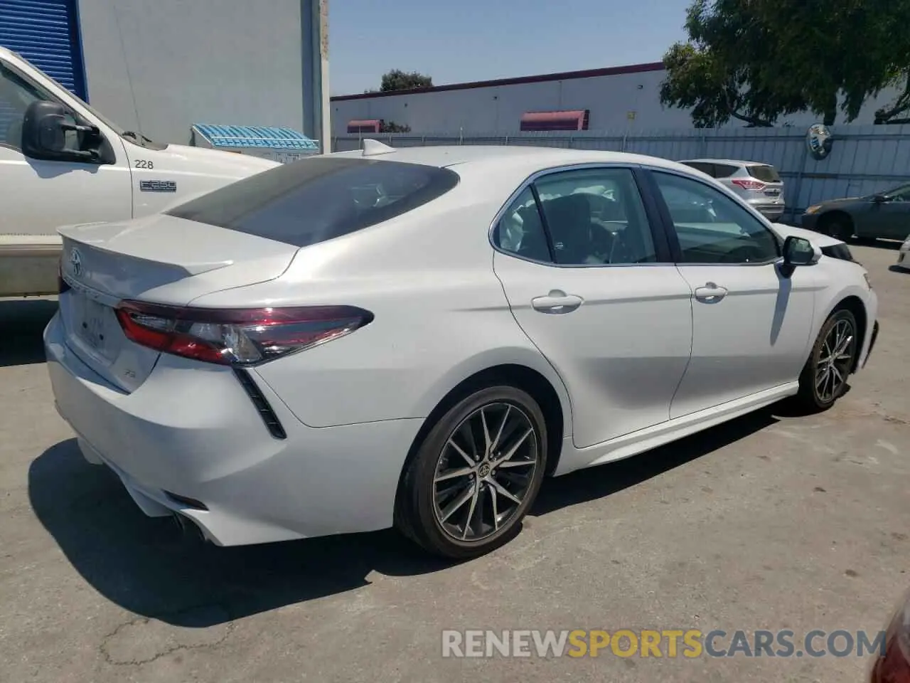 3 Photograph of a damaged car 4T1T11AK3PU104903 TOYOTA CAMRY 2023