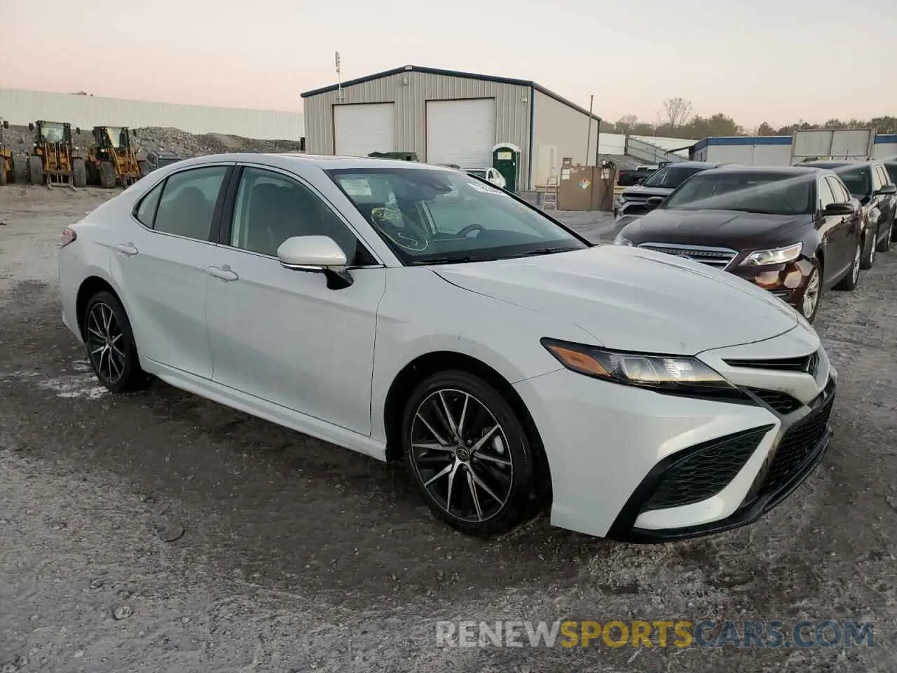 4 Фотография поврежденного автомобиля 4T1T11AK3PU179150 TOYOTA CAMRY 2023