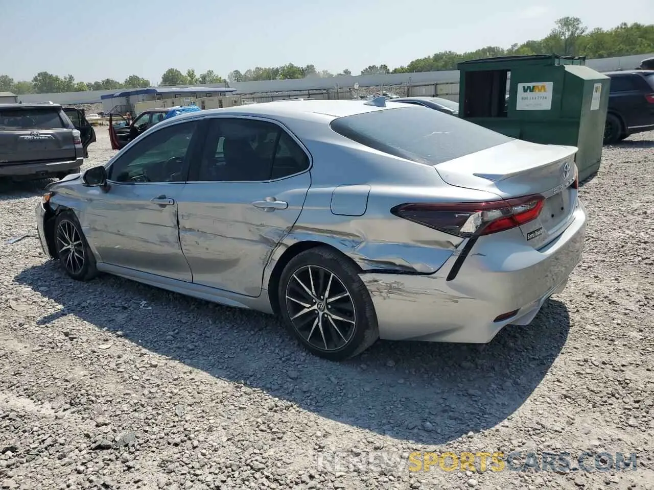 2 Фотография поврежденного автомобиля 4T1T11AK3PU727731 TOYOTA CAMRY 2023