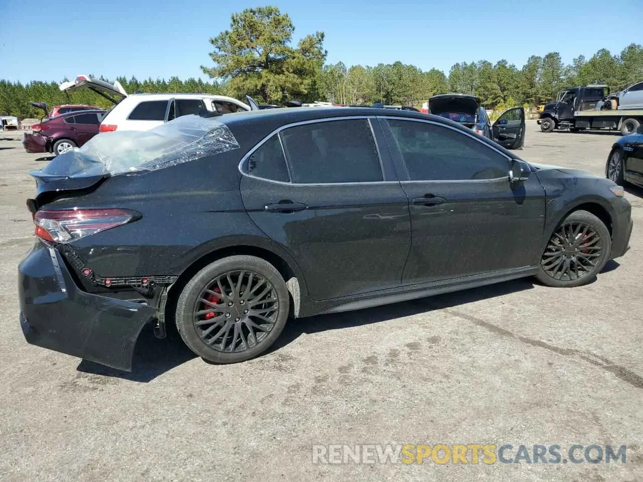 3 Фотография поврежденного автомобиля 4T1T11AK3PU803626 TOYOTA CAMRY 2023