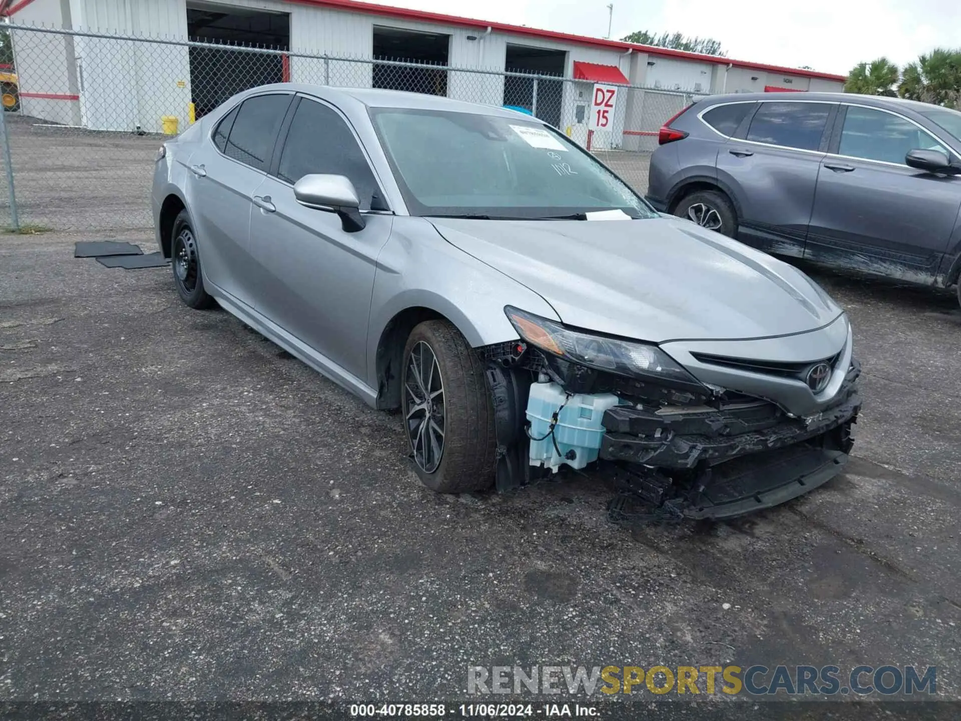 1 Фотография поврежденного автомобиля 4T1T11AK3PU821012 TOYOTA CAMRY 2023