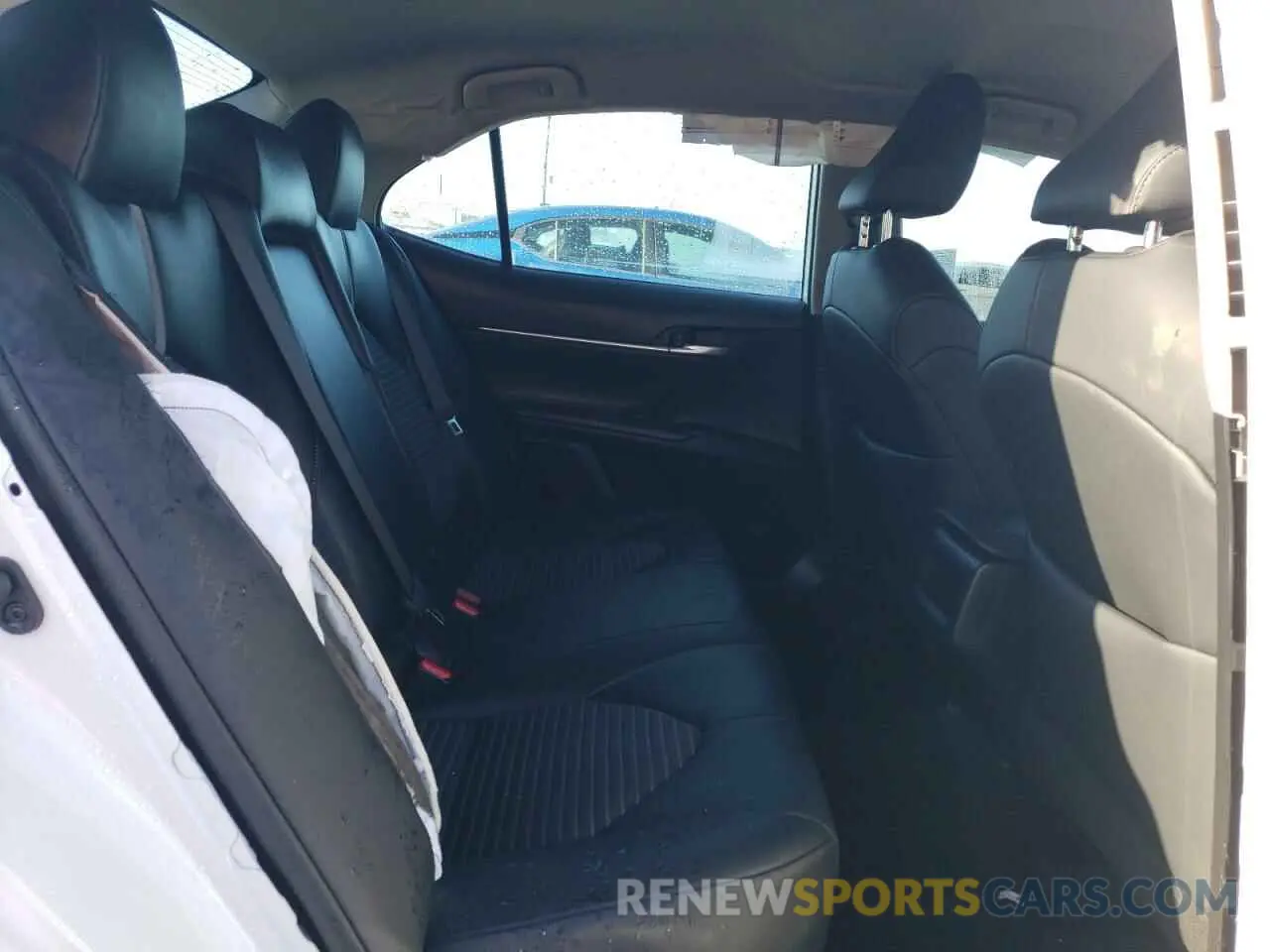 10 Фотография поврежденного автомобиля 4T1T11AK4PU818278 TOYOTA CAMRY 2023
