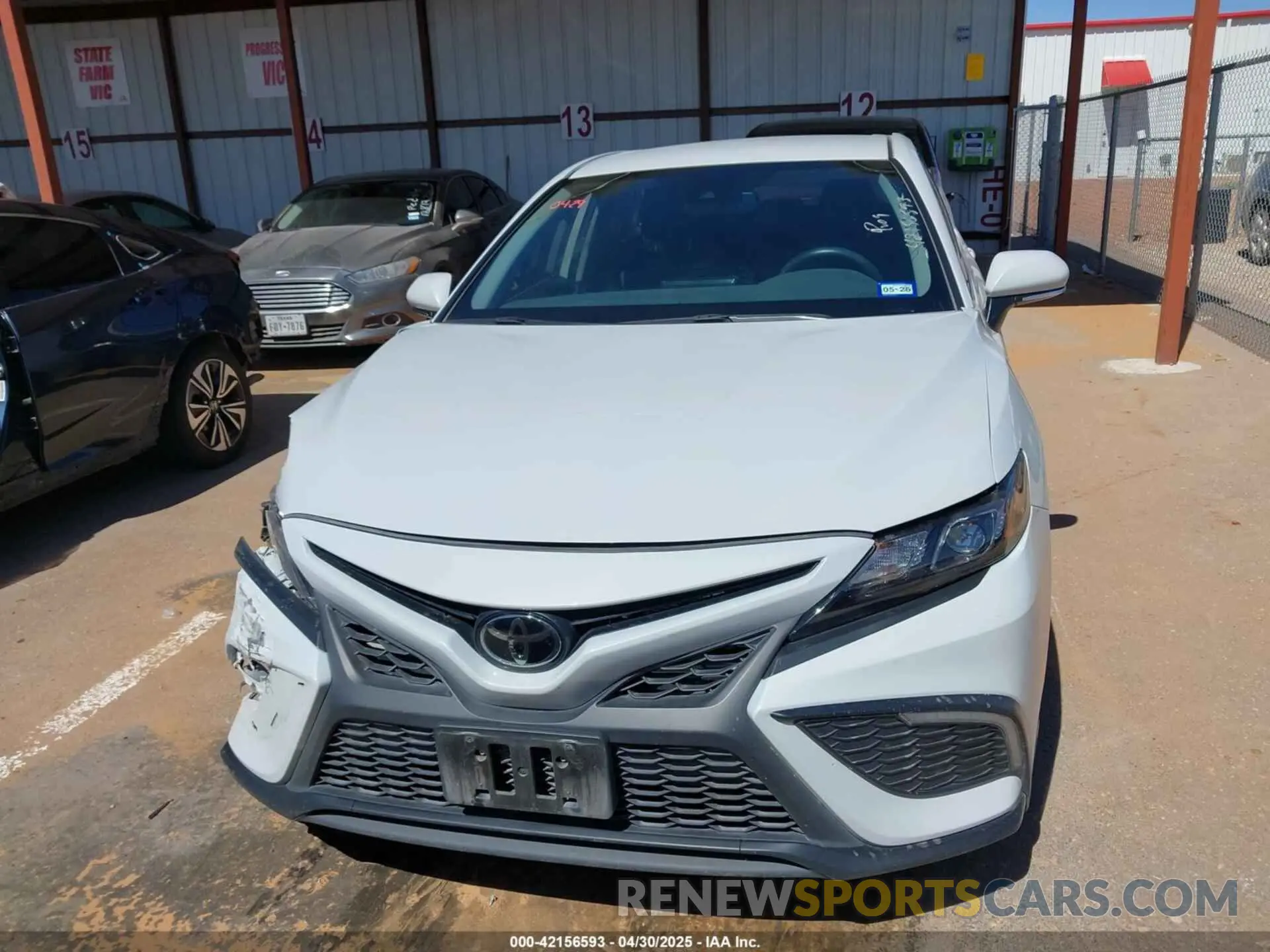 12 Фотография поврежденного автомобиля 4T1T11AK5PU161345 TOYOTA CAMRY 2023
