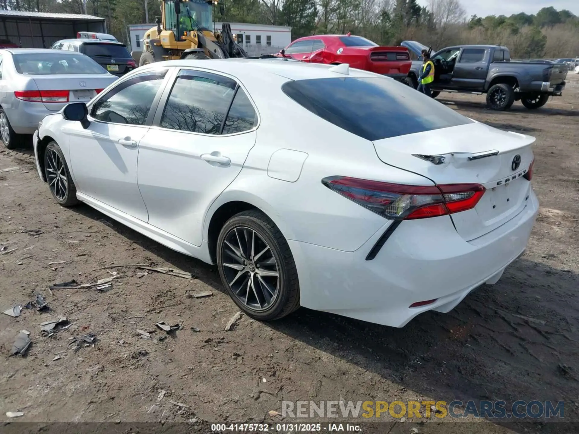 3 Фотография поврежденного автомобиля 4T1T11AK5PU756762 TOYOTA CAMRY 2023
