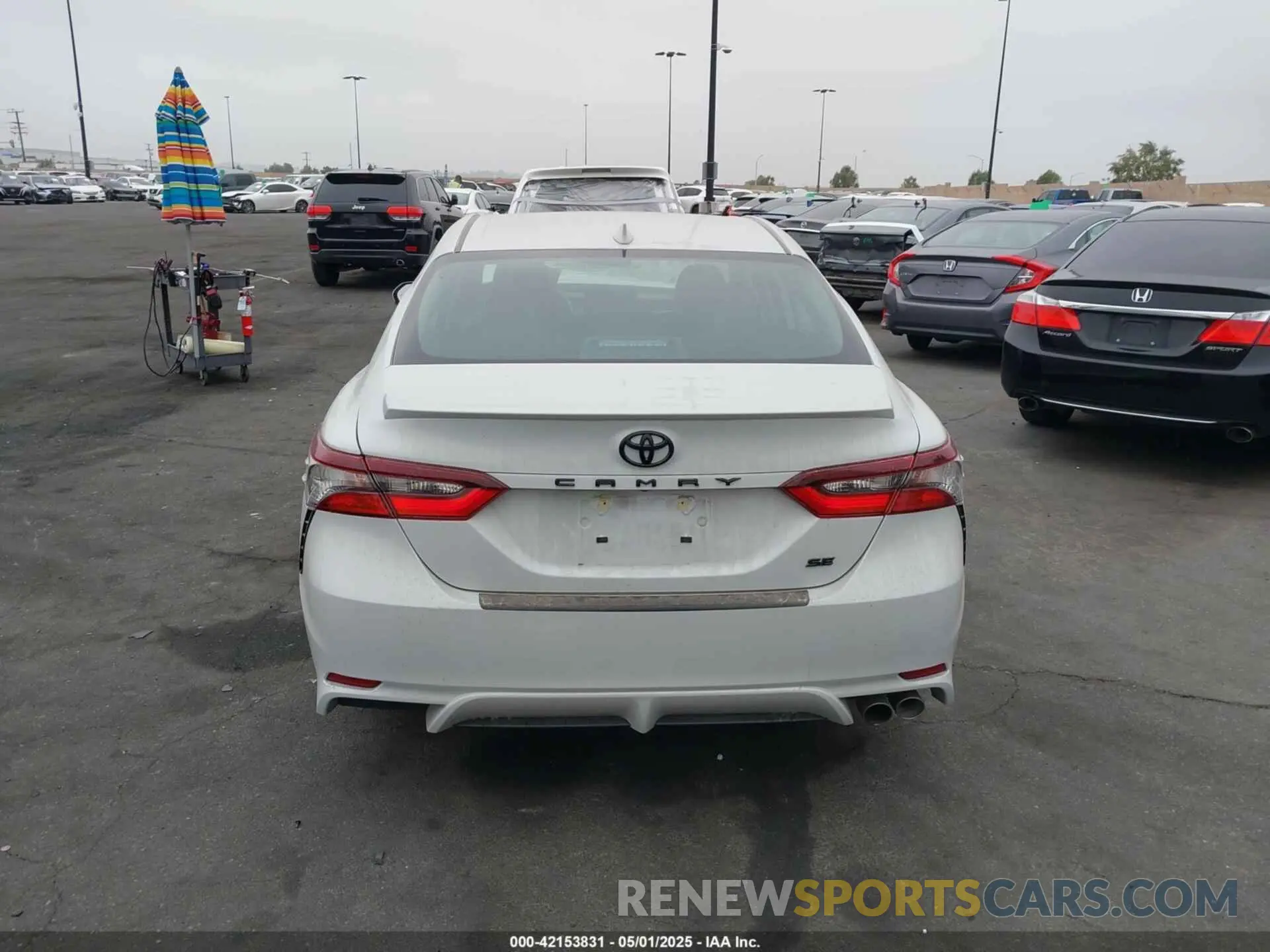 16 Photograph of a damaged car 4T1T11AK6PU091175 TOYOTA CAMRY 2023