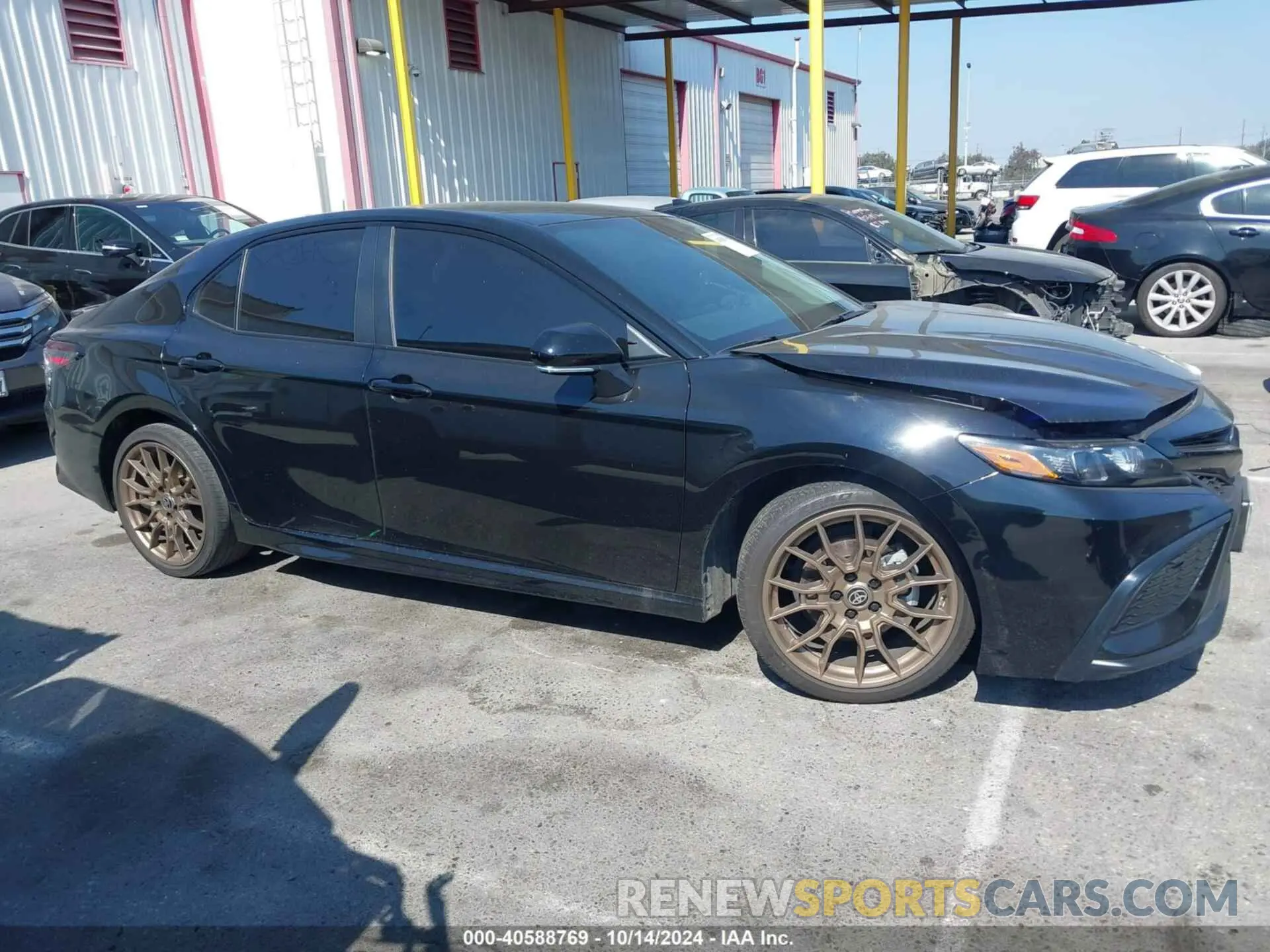 13 Фотография поврежденного автомобиля 4T1T11AK6PU187274 TOYOTA CAMRY 2023