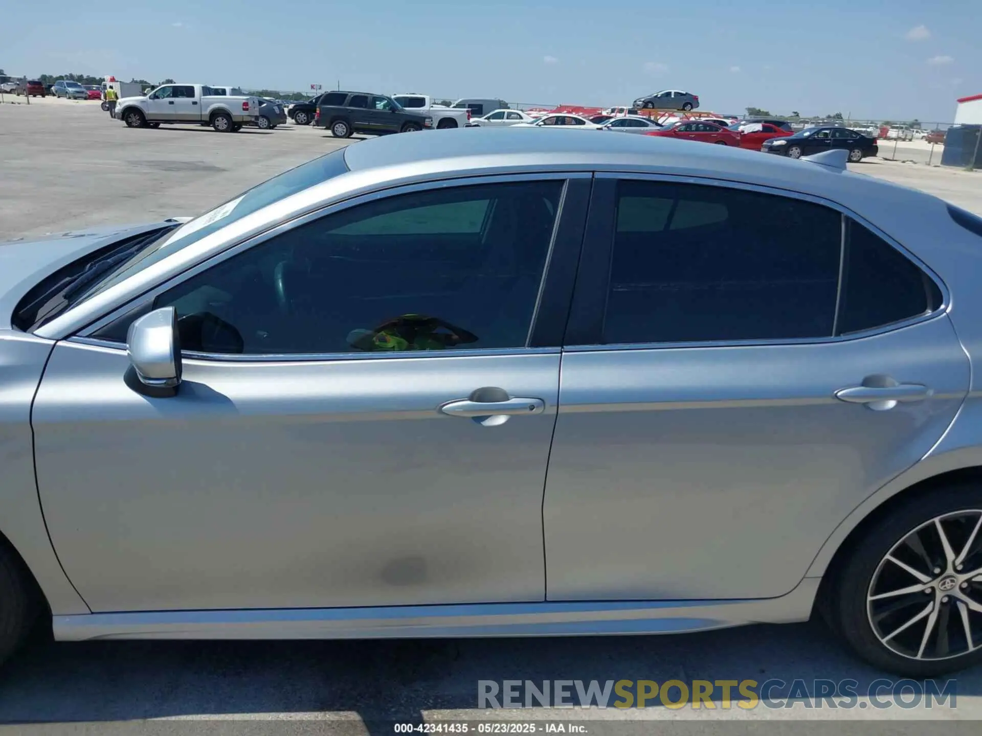 15 Photograph of a damaged car 4T1T11AK7PU080007 TOYOTA CAMRY 2023