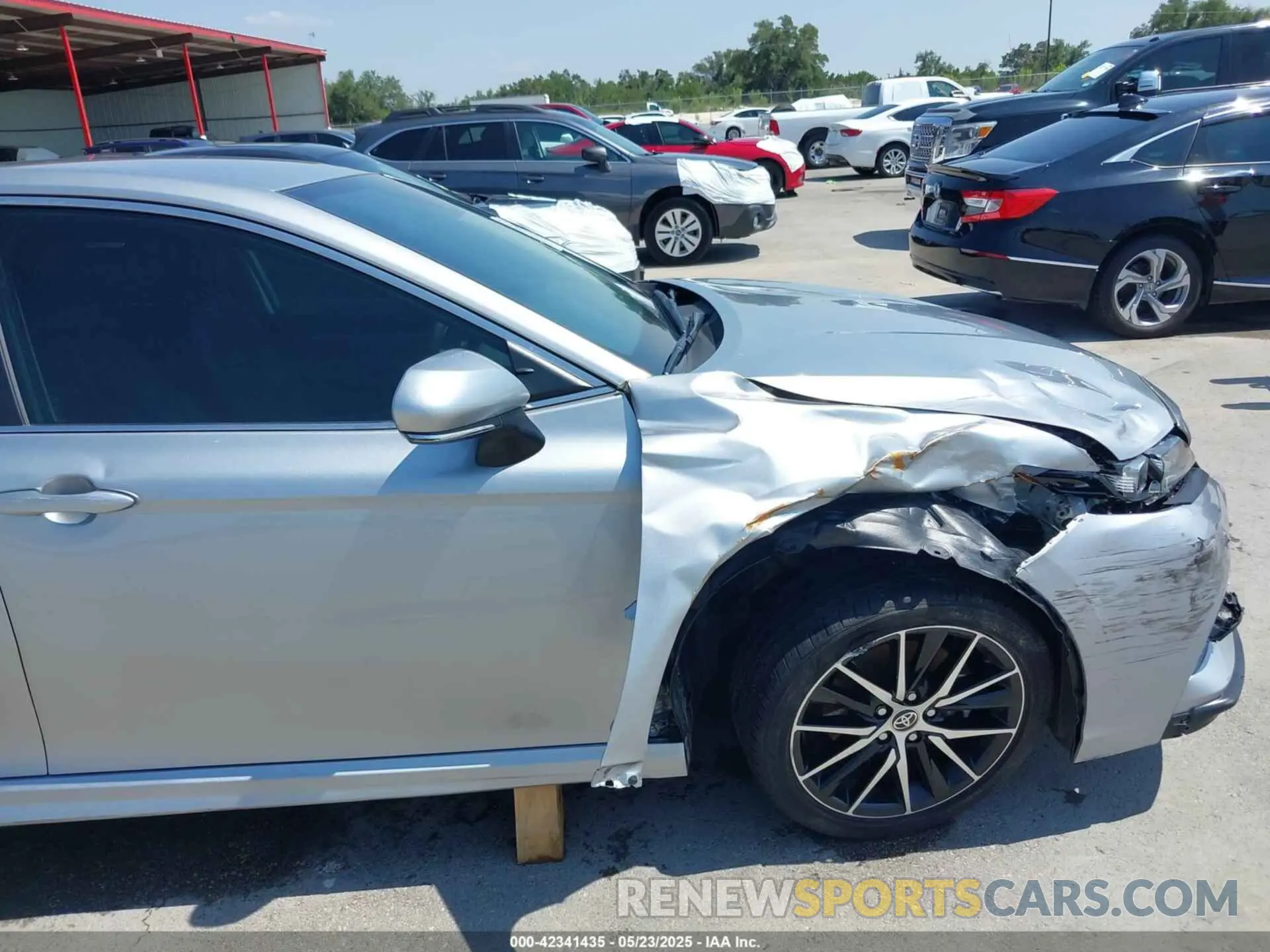 6 Photograph of a damaged car 4T1T11AK7PU080007 TOYOTA CAMRY 2023