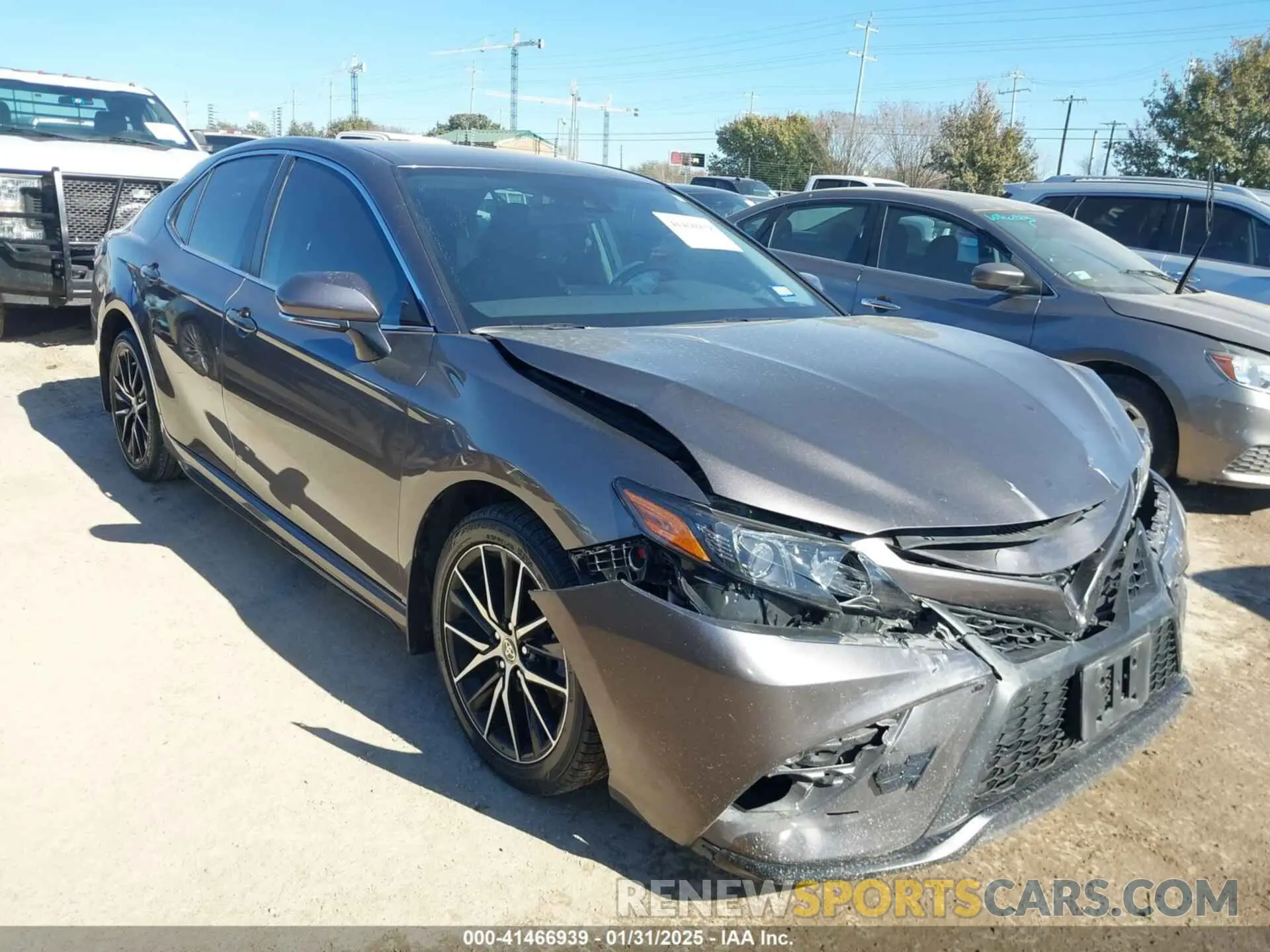1 Фотография поврежденного автомобиля 4T1T11AK8PU782109 TOYOTA CAMRY 2023