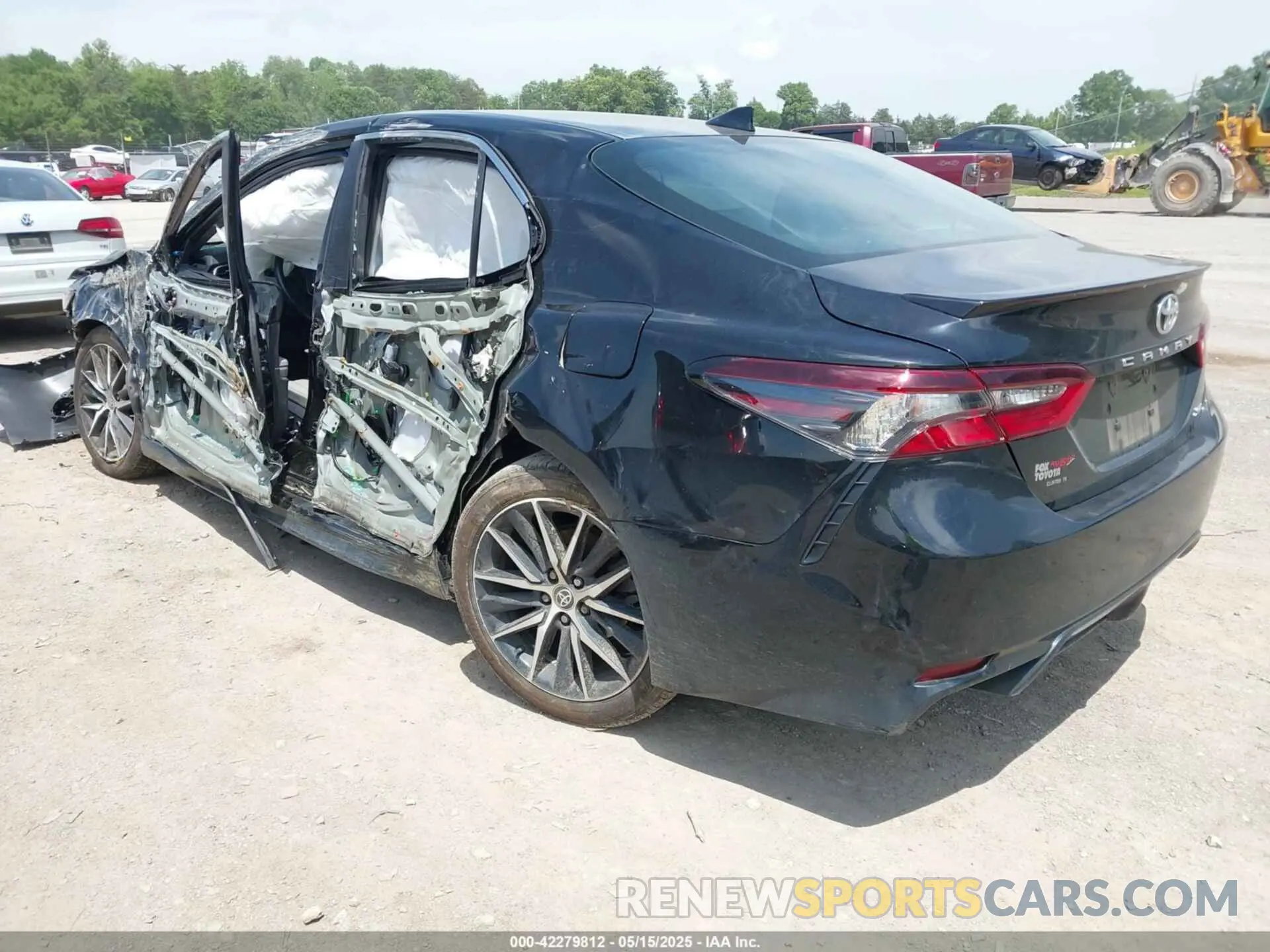 3 Photograph of a damaged car 4T1T11AK9PU721786 TOYOTA CAMRY 2023