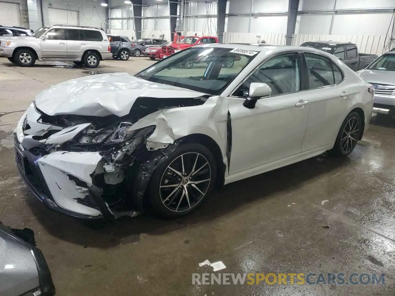 1 Фотография поврежденного автомобиля 4T1T11BK3PU082786 TOYOTA CAMRY 2023
