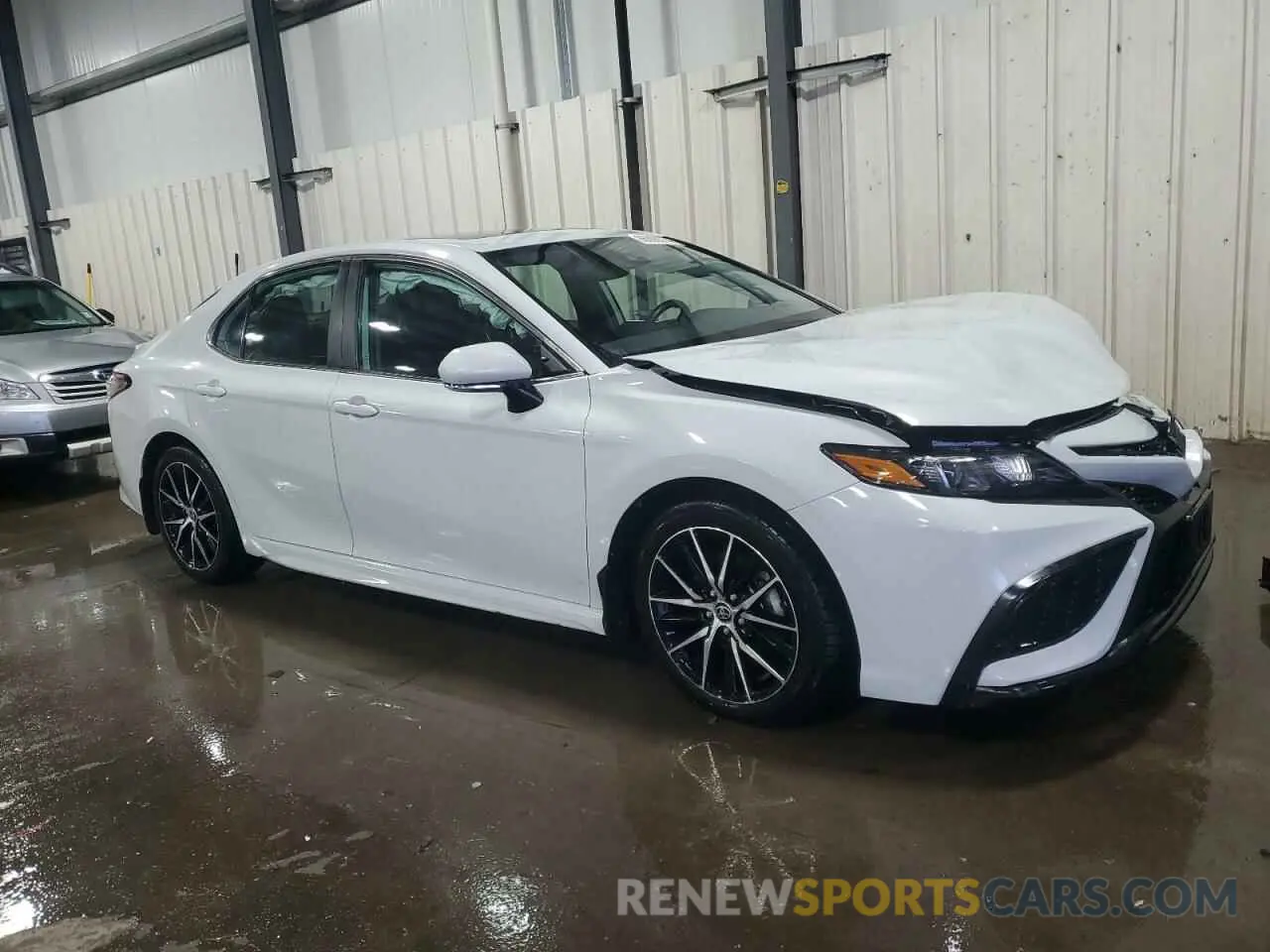 4 Фотография поврежденного автомобиля 4T1T11BK3PU082786 TOYOTA CAMRY 2023