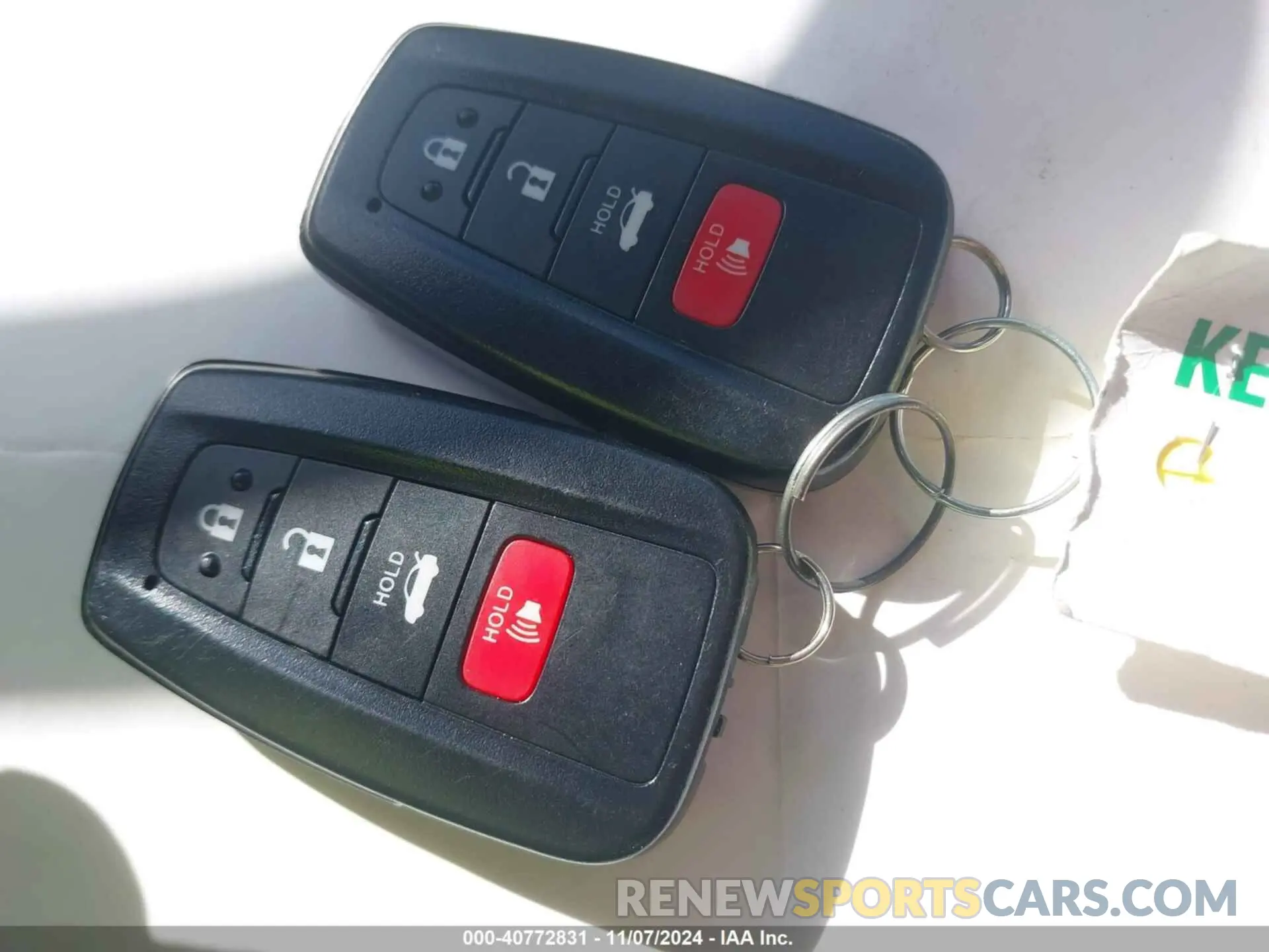 11 Фотография поврежденного автомобиля 4T1T11BK4PU075538 TOYOTA CAMRY 2023