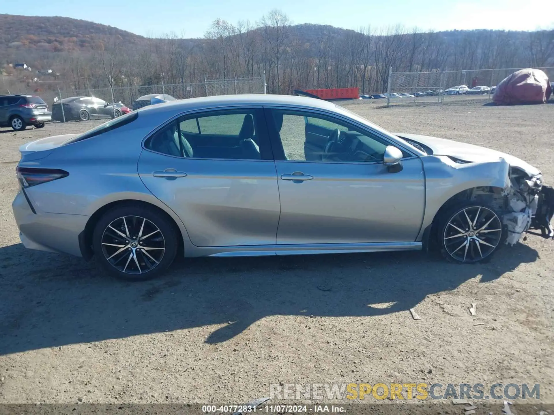 13 Фотография поврежденного автомобиля 4T1T11BK4PU075538 TOYOTA CAMRY 2023