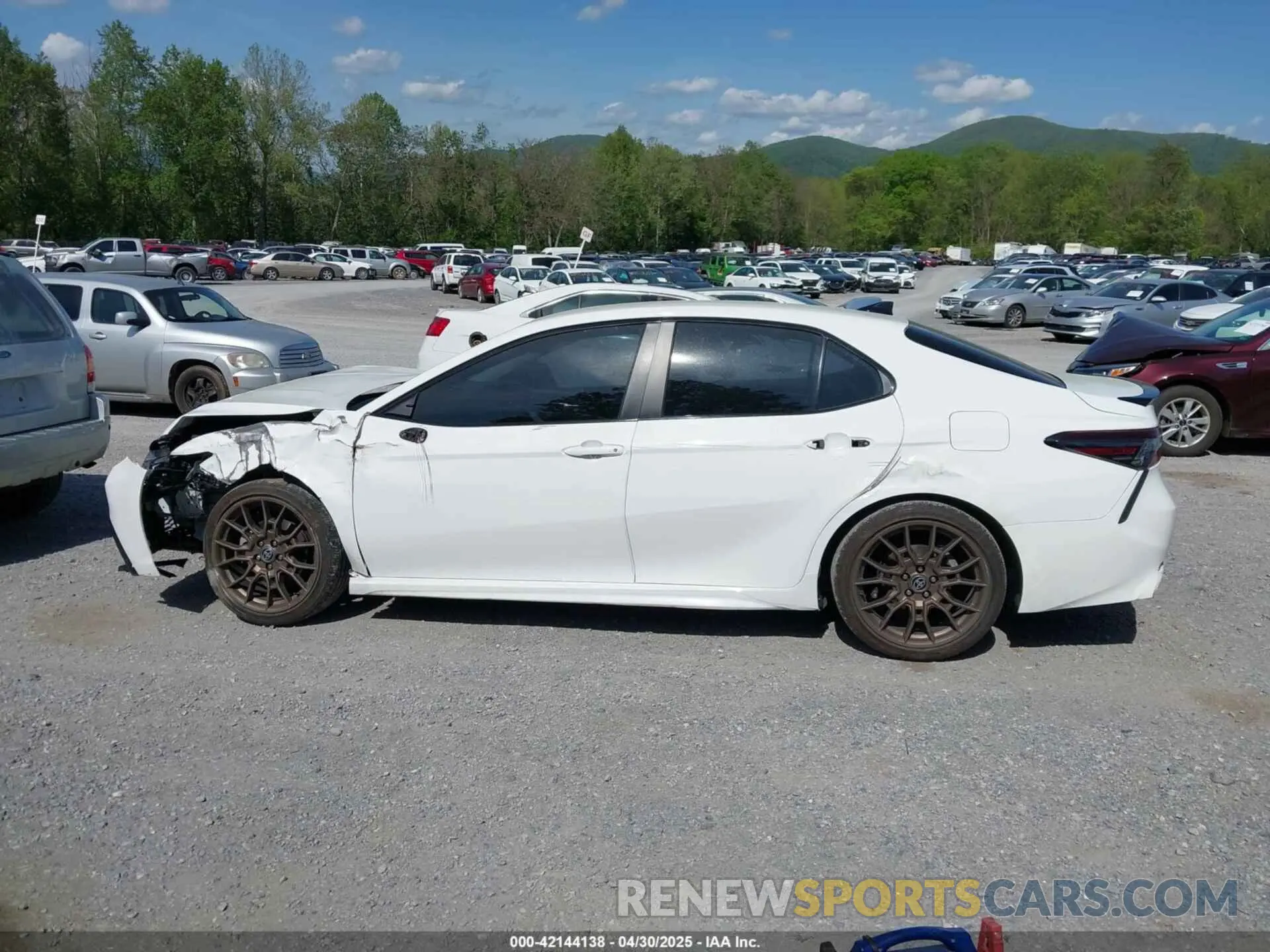 14 Фотография поврежденного автомобиля 4T1T11BK9PU079486 TOYOTA CAMRY 2023
