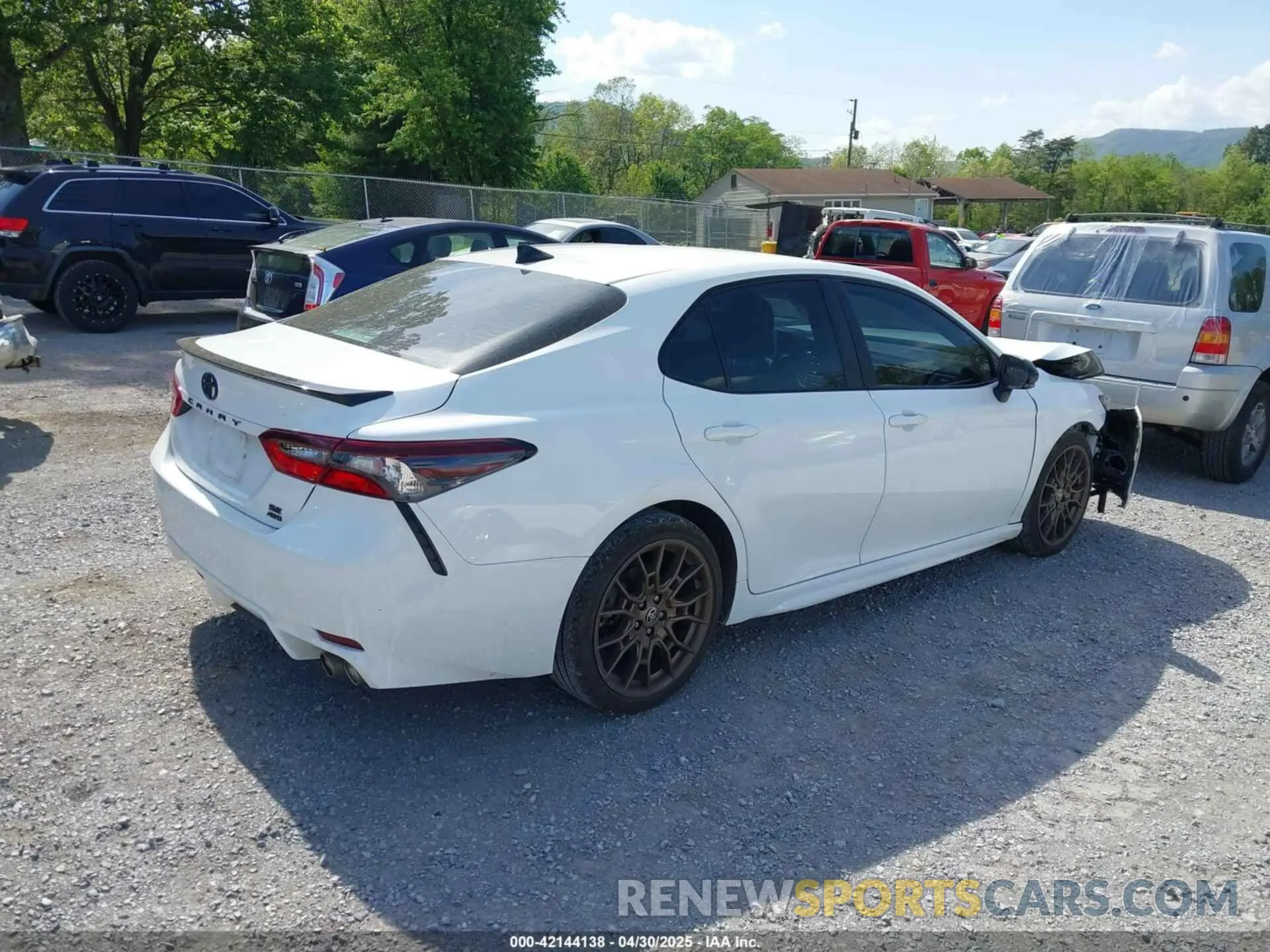 4 Фотография поврежденного автомобиля 4T1T11BK9PU079486 TOYOTA CAMRY 2023