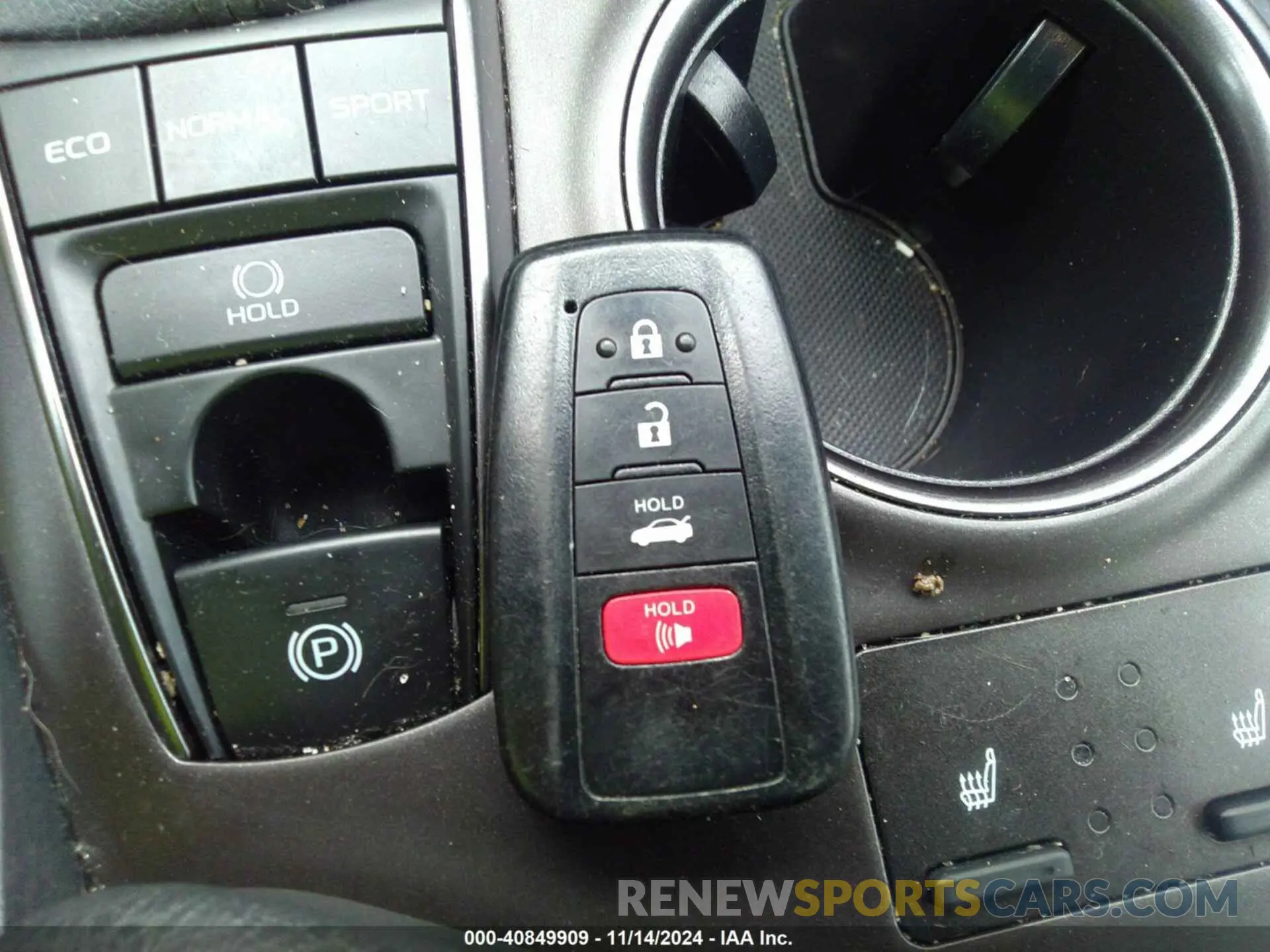 11 Фотография поврежденного автомобиля 4T1T11BK9PU081092 TOYOTA CAMRY 2023